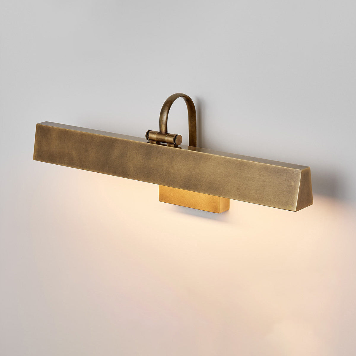 Huxley Wall Sconce