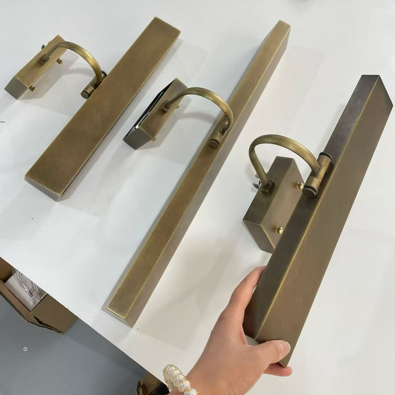 Huxley Wall Sconce