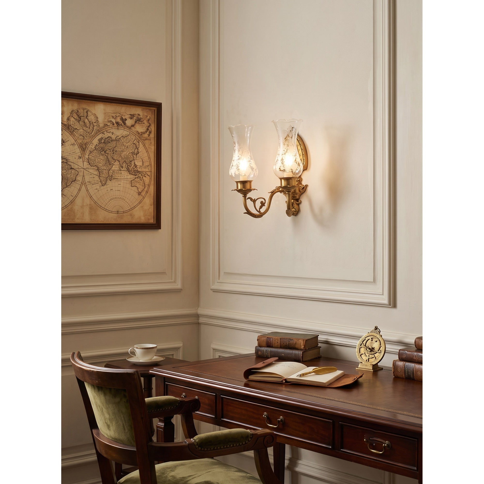 Elaarenne Wall Light