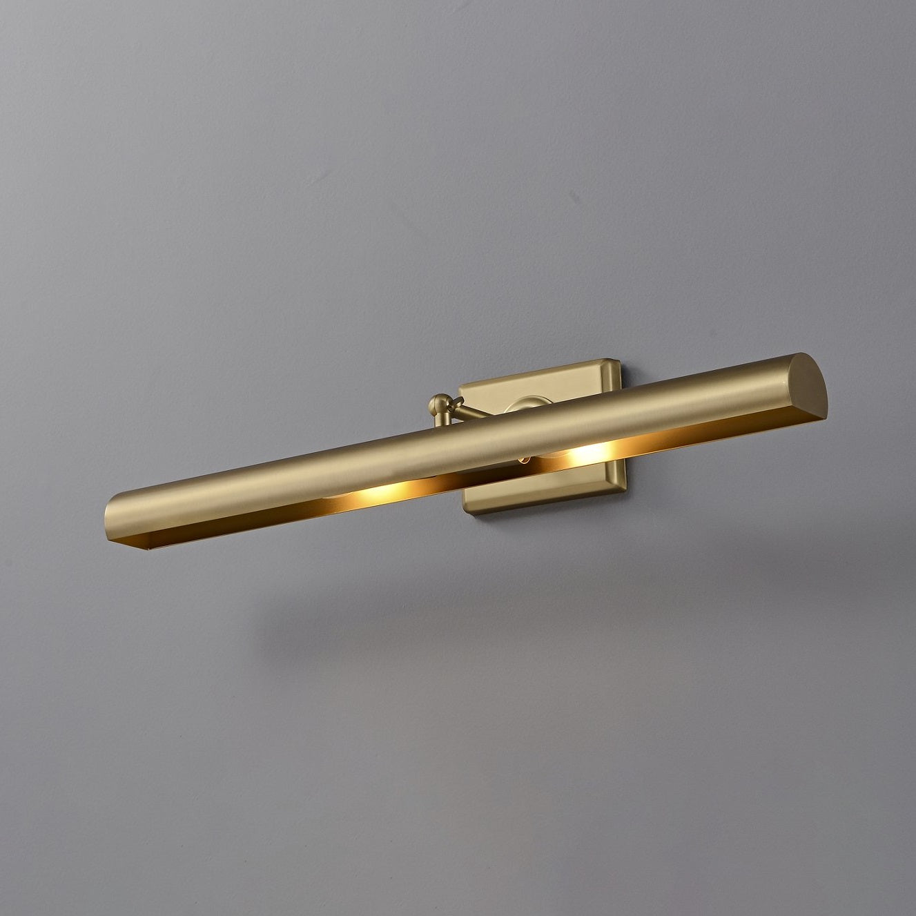 Bellamy Sconce