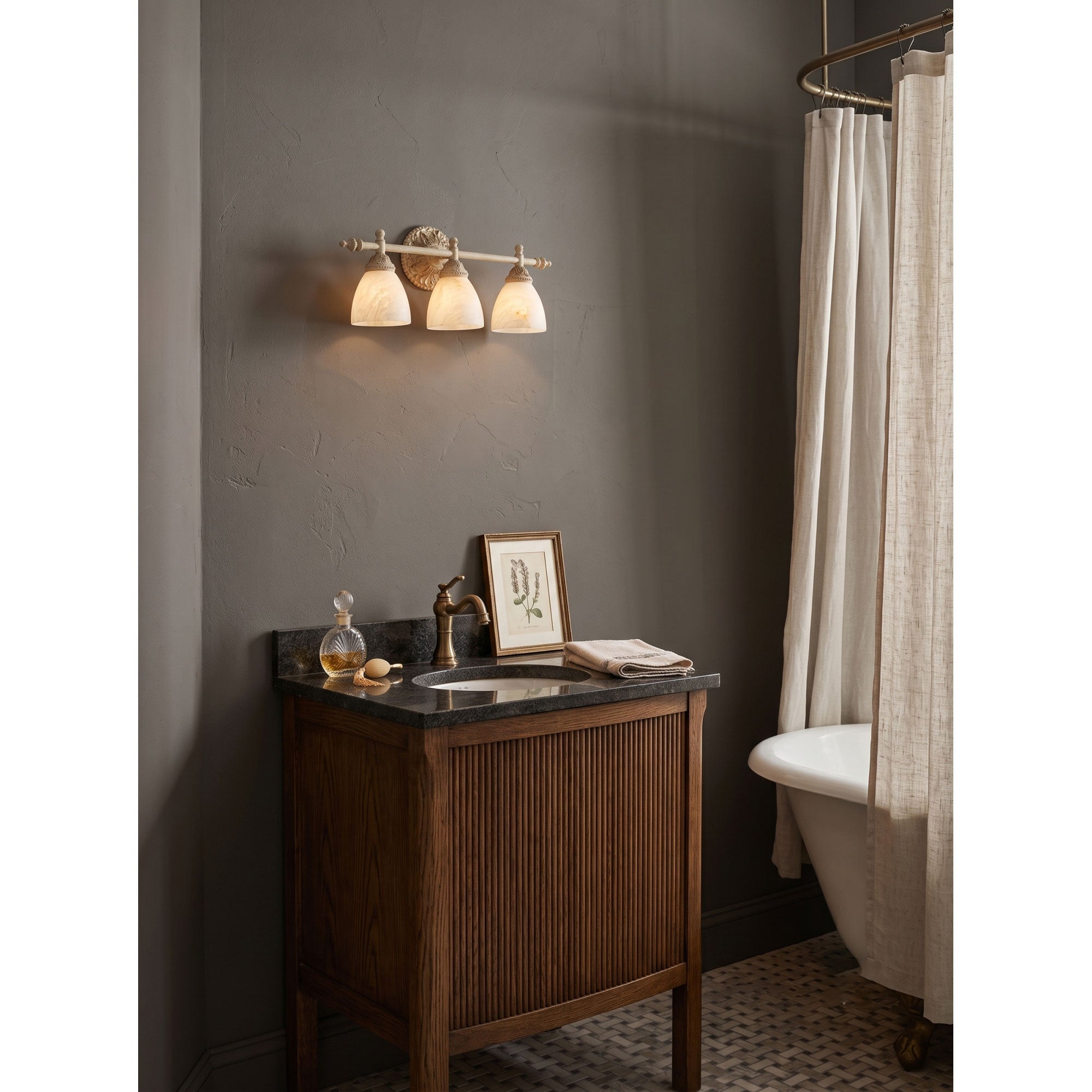 Mirireria Wall Light