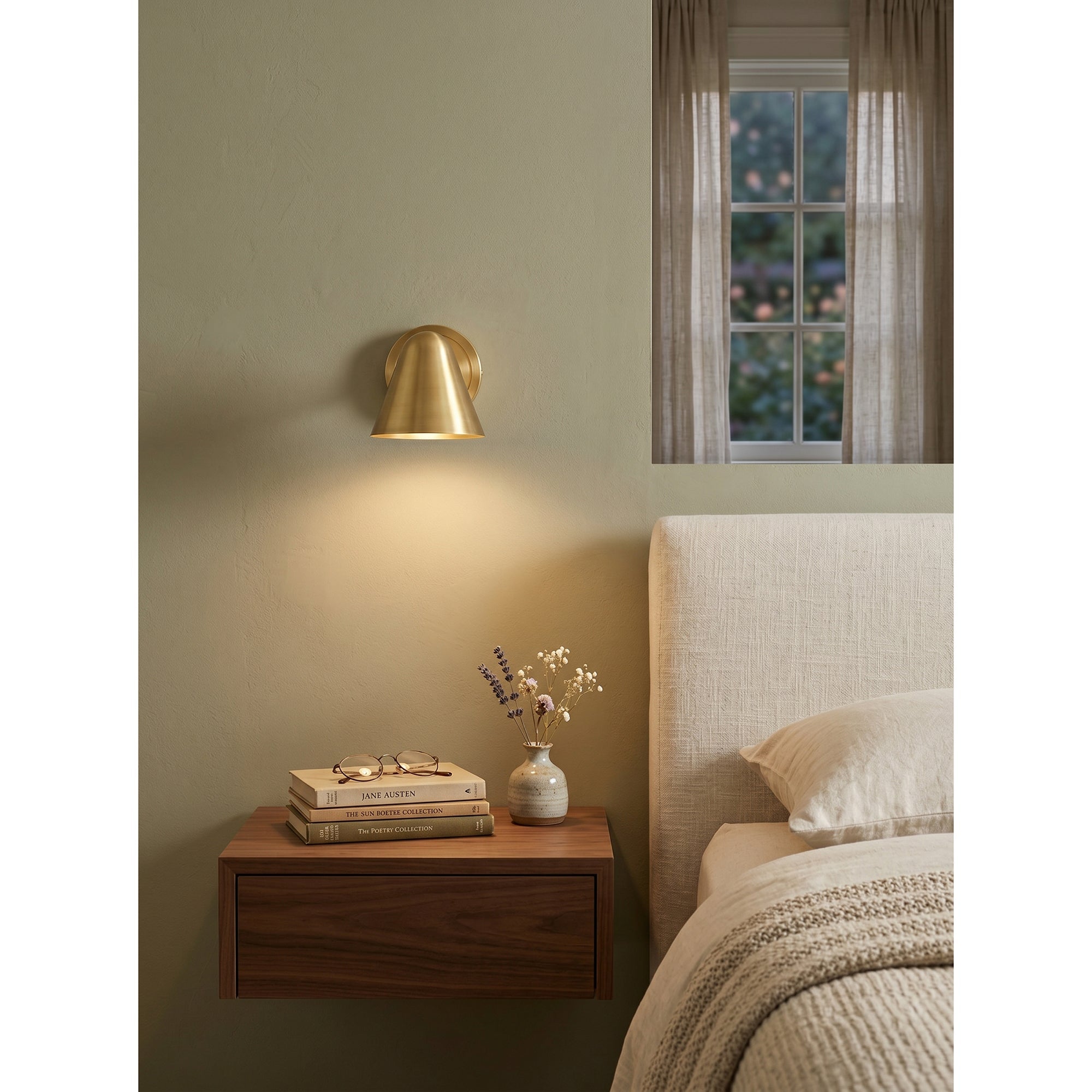 Orelelaria Wall Sconce