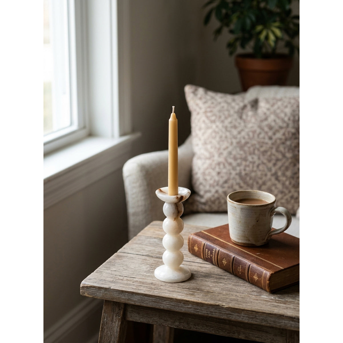 Jorrenford Onyx Candlestick
