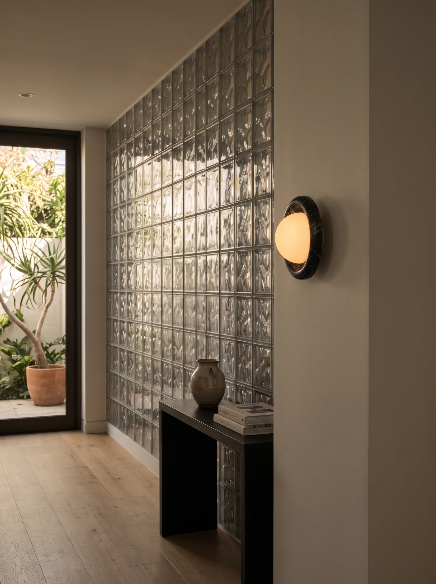 Elaoielle Wall Light