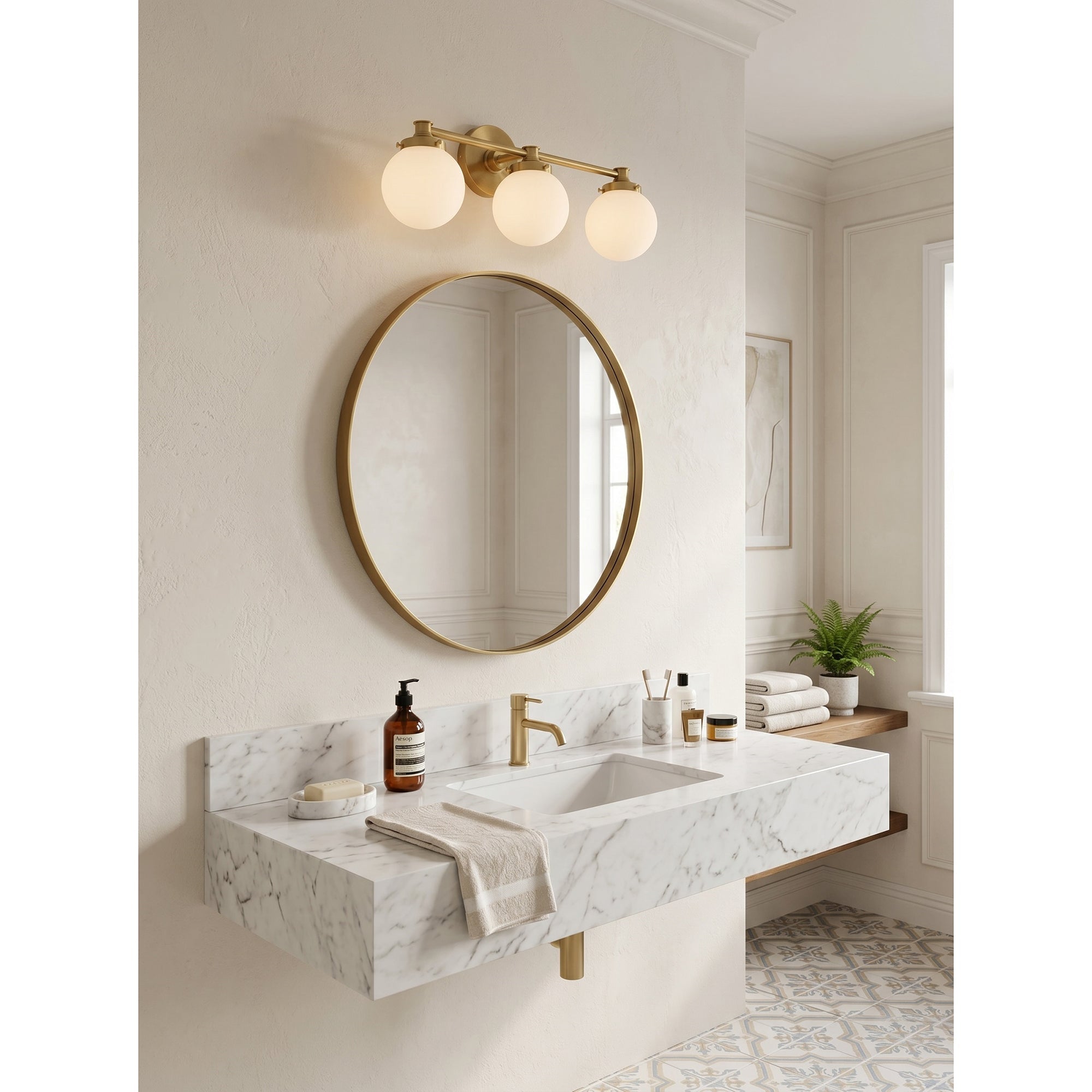 Fioraridge Glass Ball Indoor Wall Light