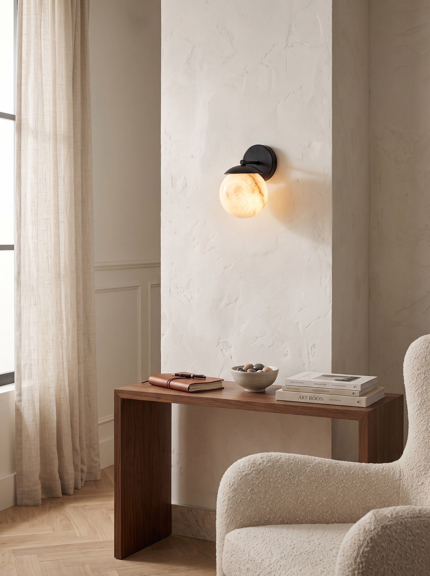 Avenanielle Wall Light
