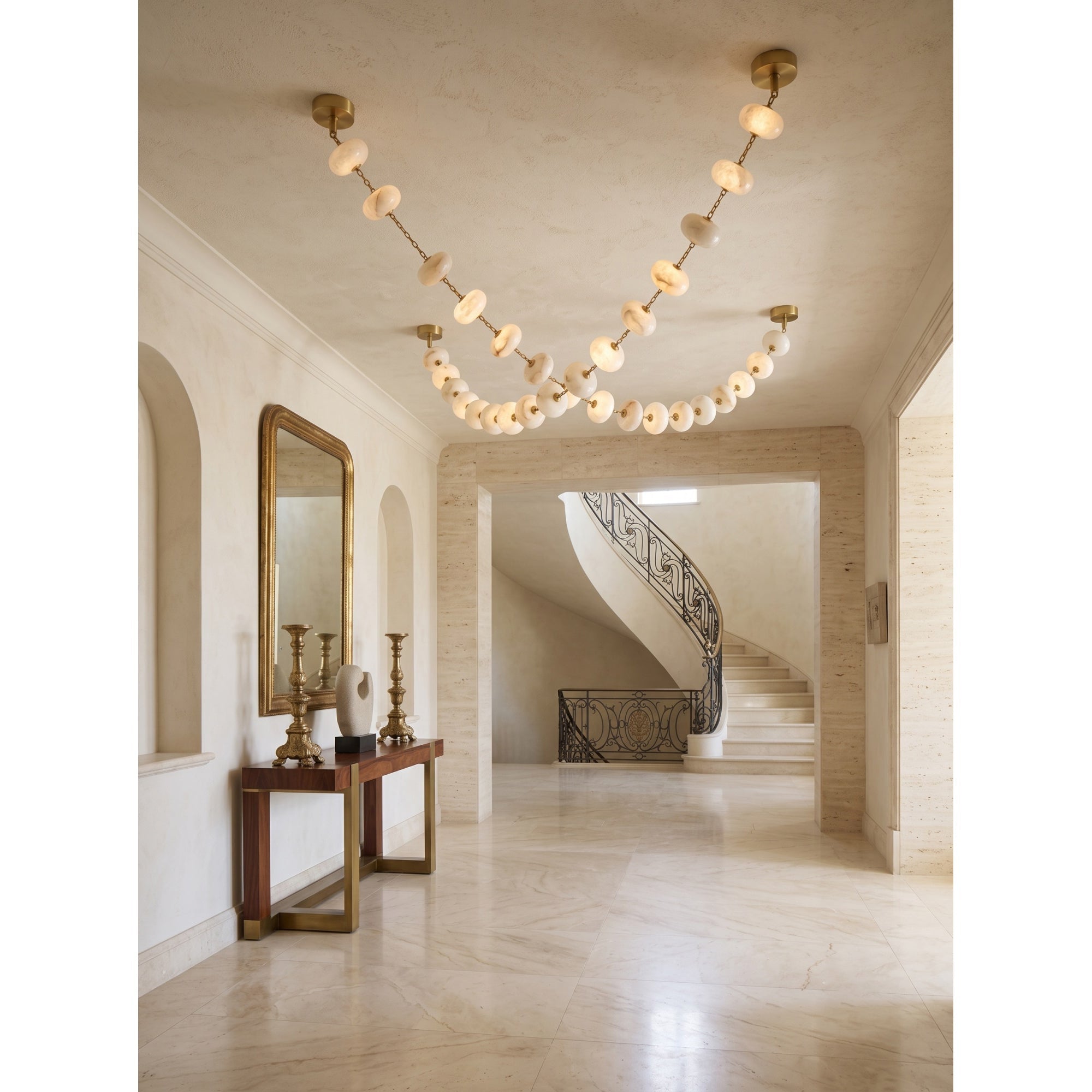 Viraoena Chandelier