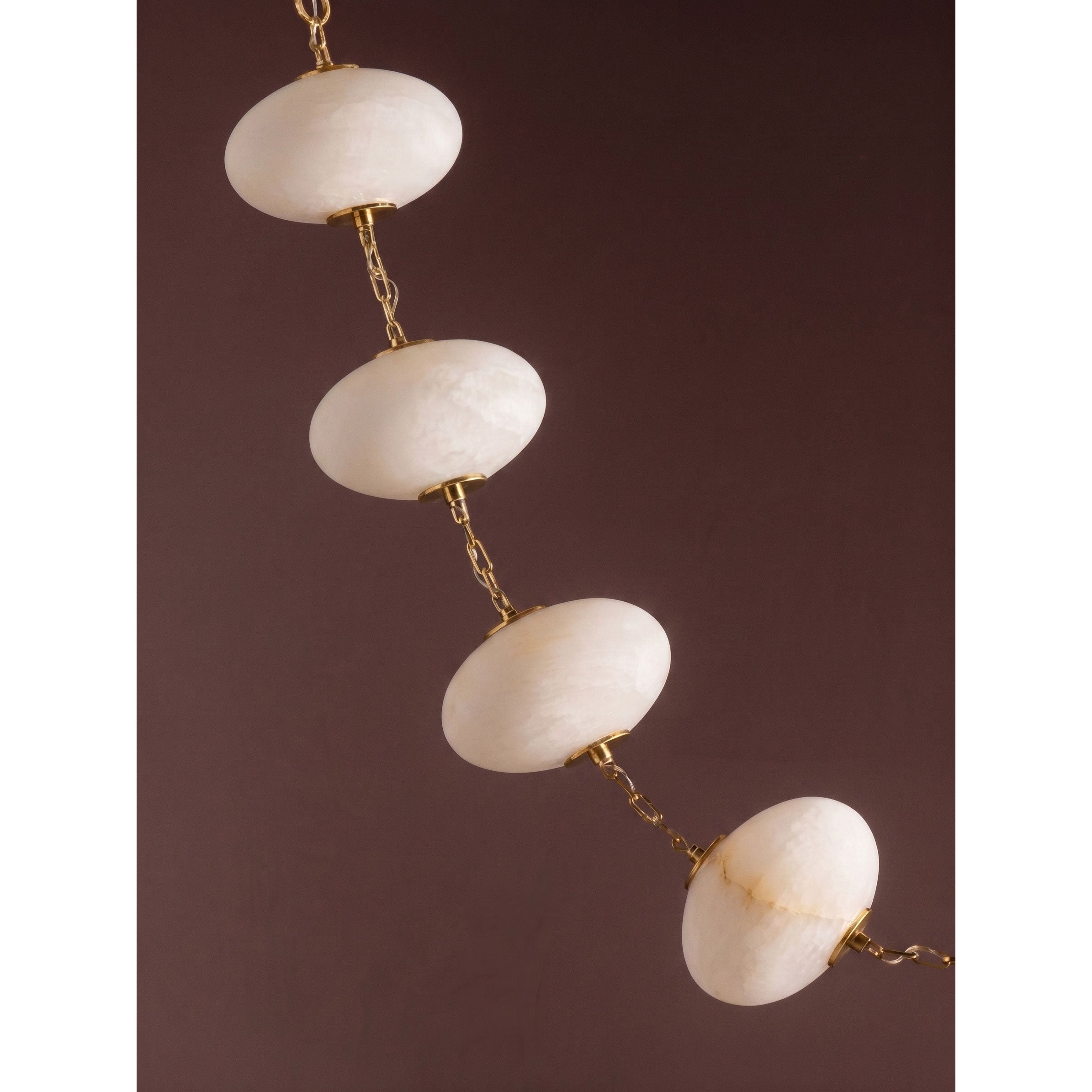 Viraoena Chandelier