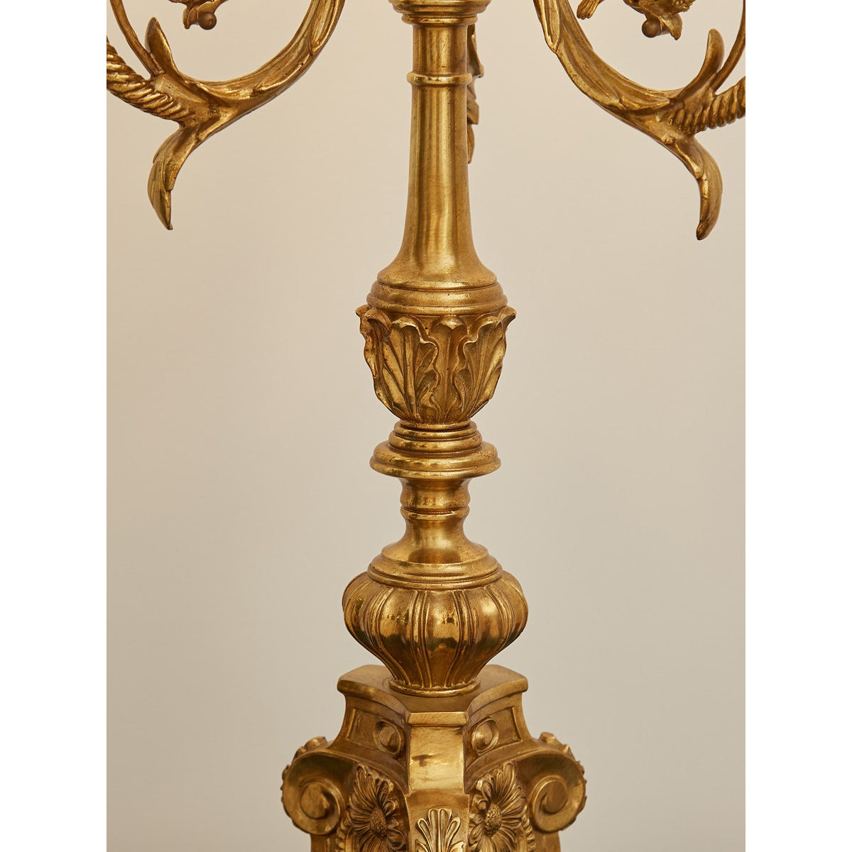 Lumiia Table Lamp