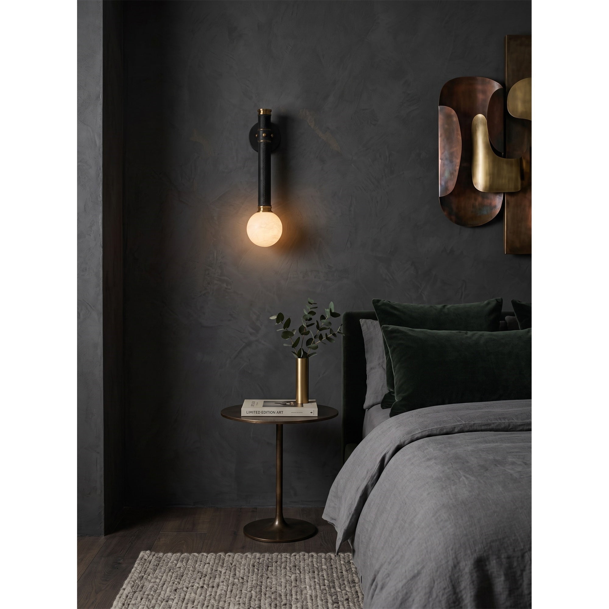 Liorarira Wall Light