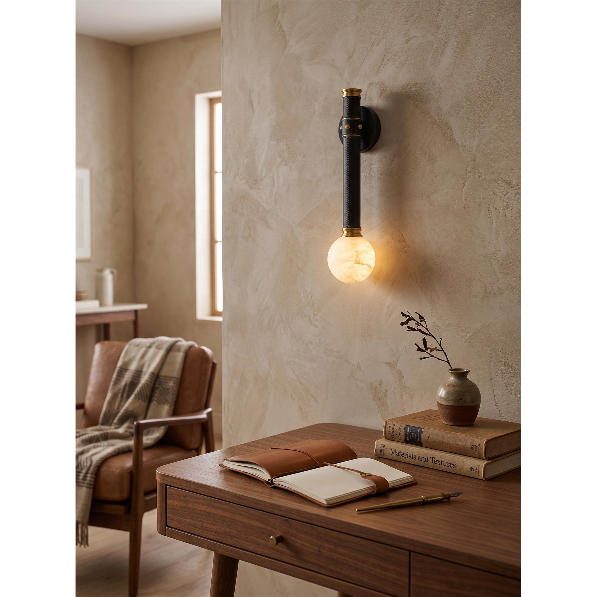 Liorarira Wall Light