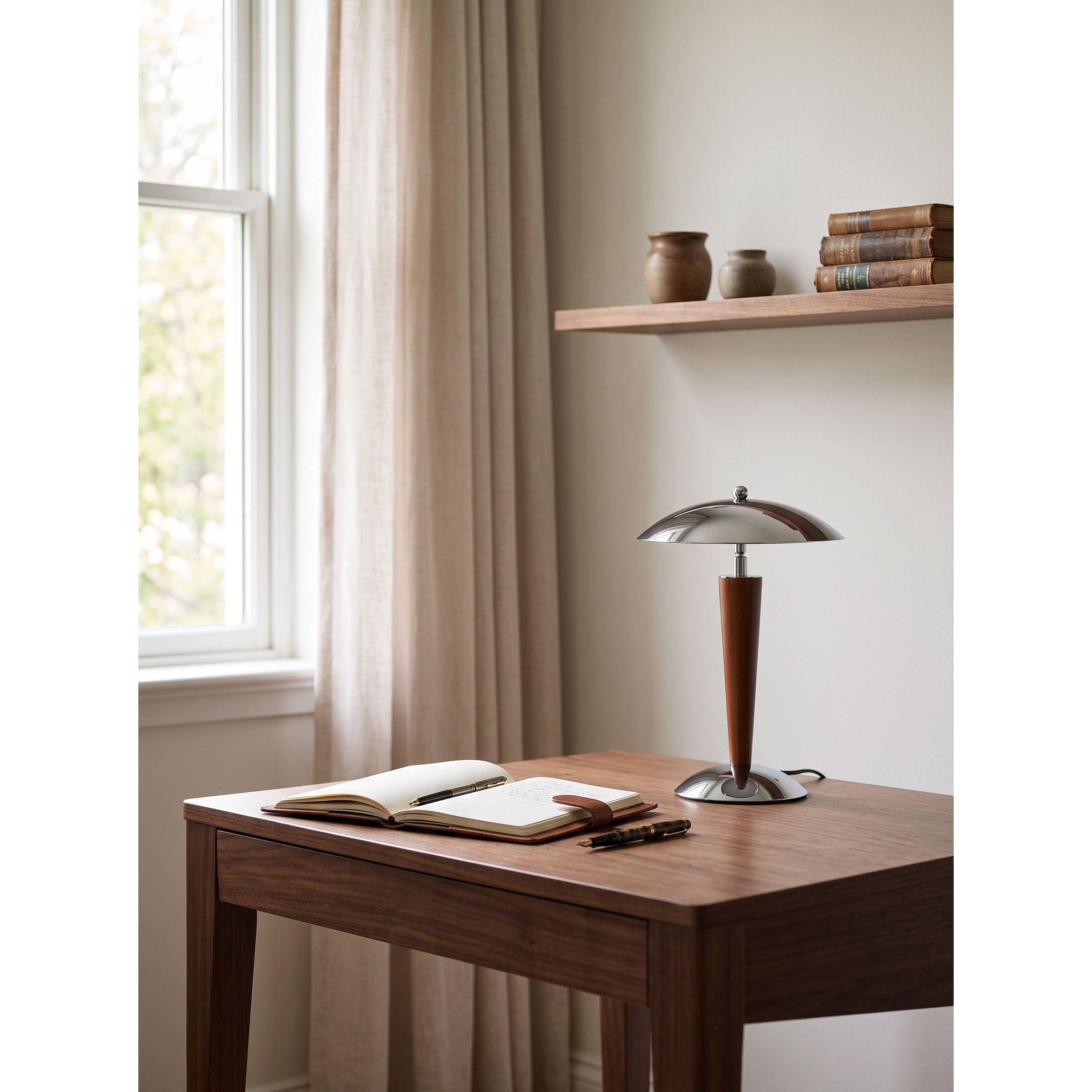 Veliseria Table Lamp