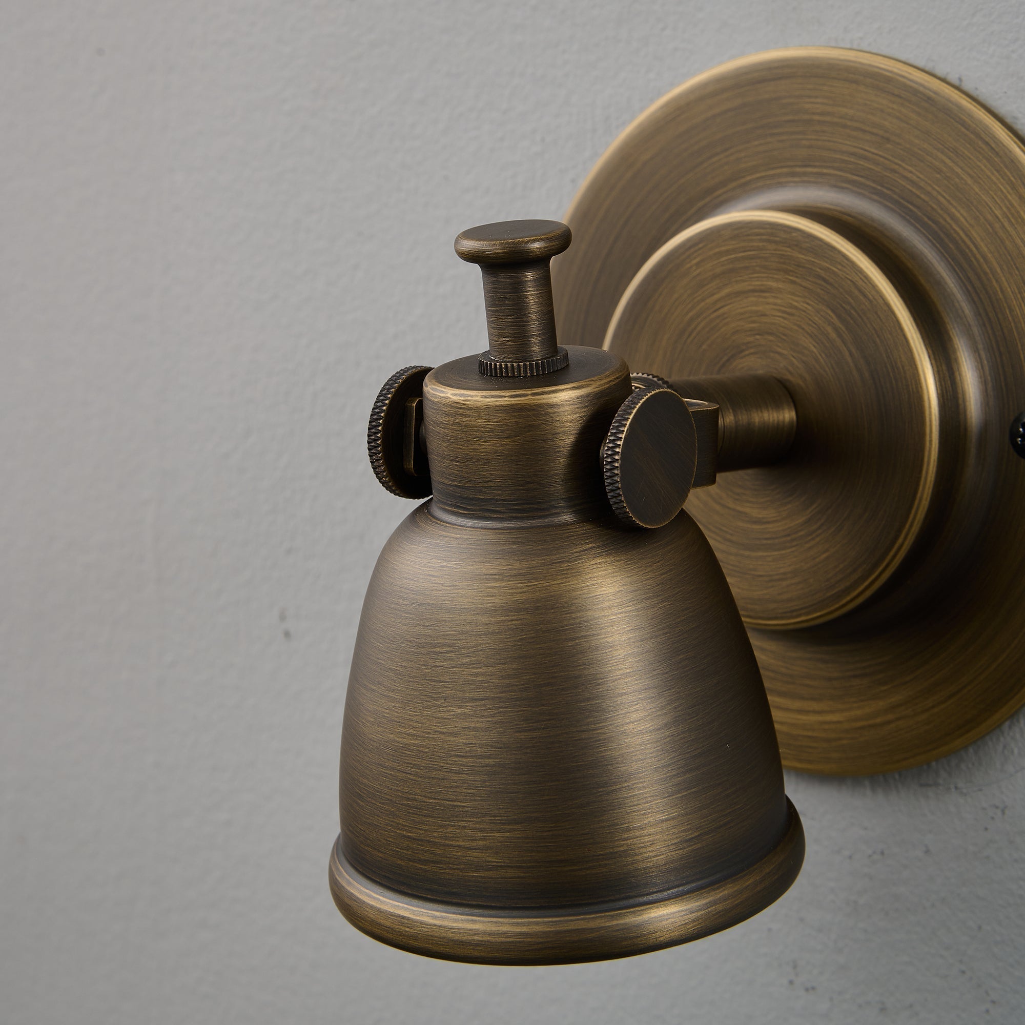 Sorisaria Wall Sconce