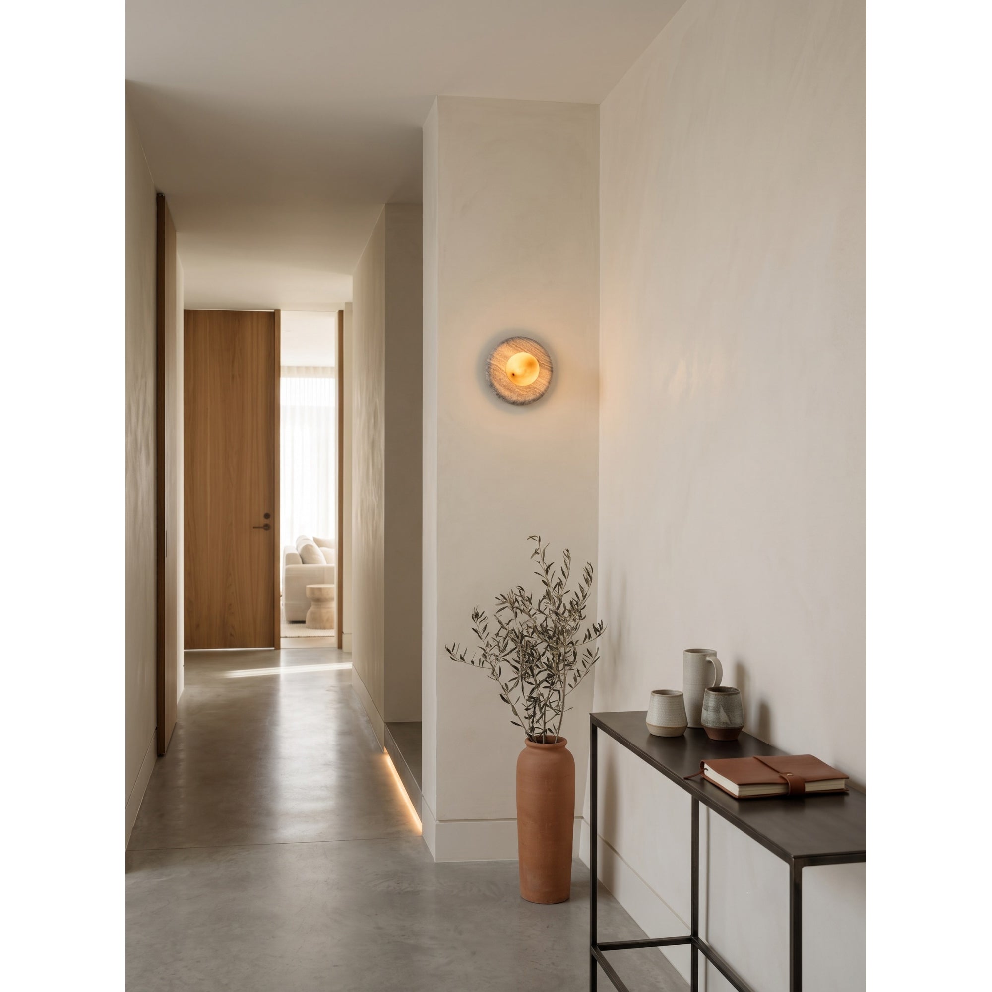 Avenoeria Wall Light