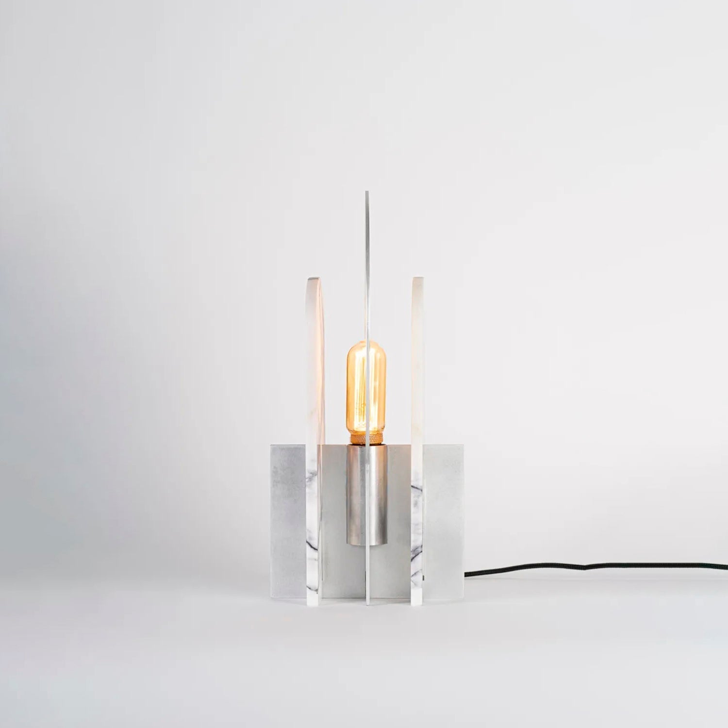 Avellora Table Lamp