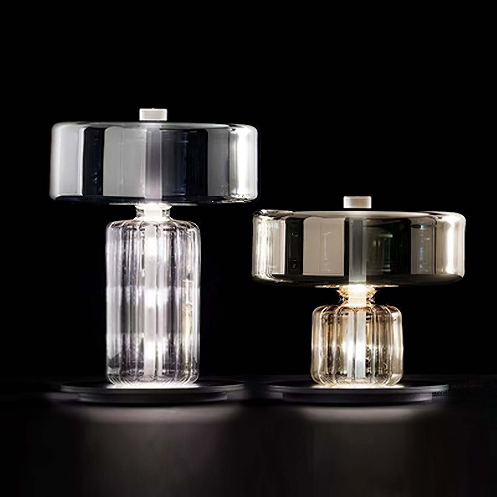 Svora Modern Glass Table Lamp