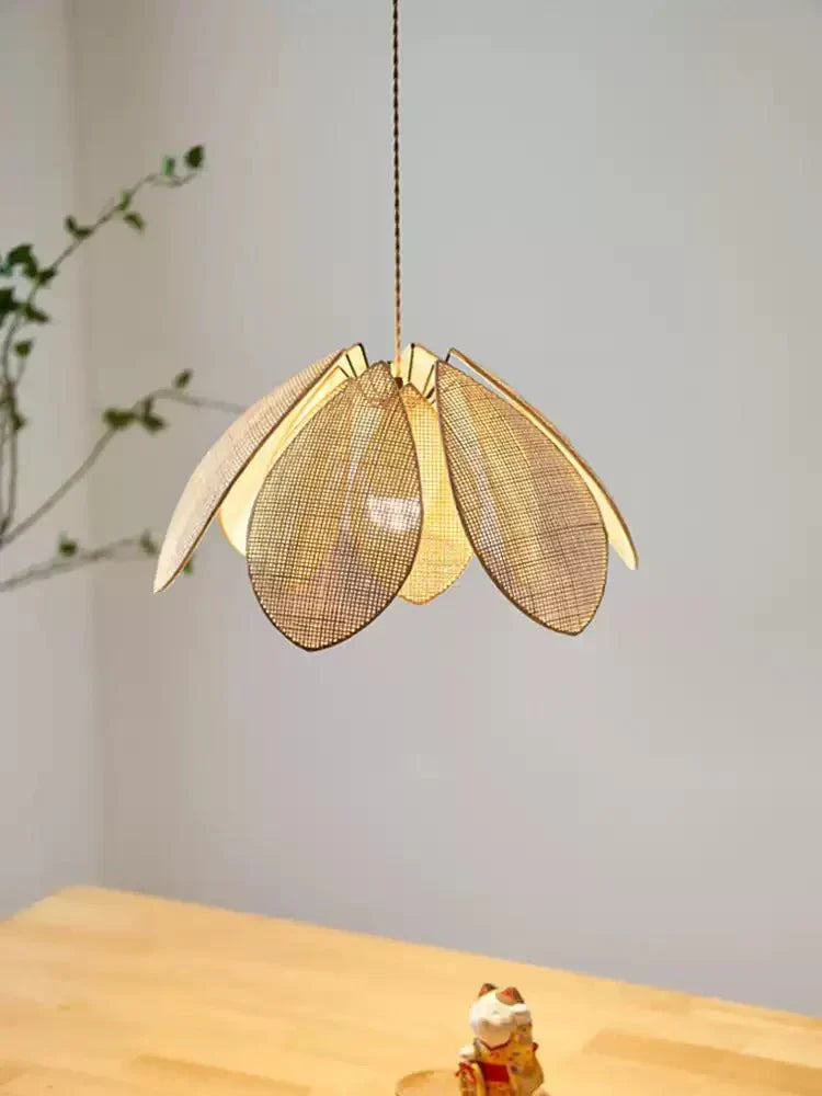 Rivalira Pendant Light
