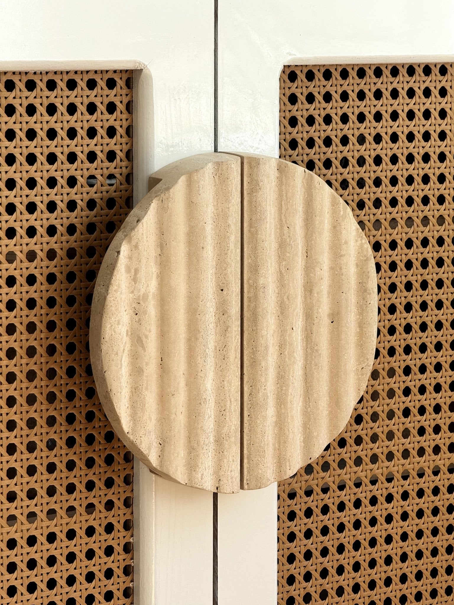 Ravina Ripple Pull Handle