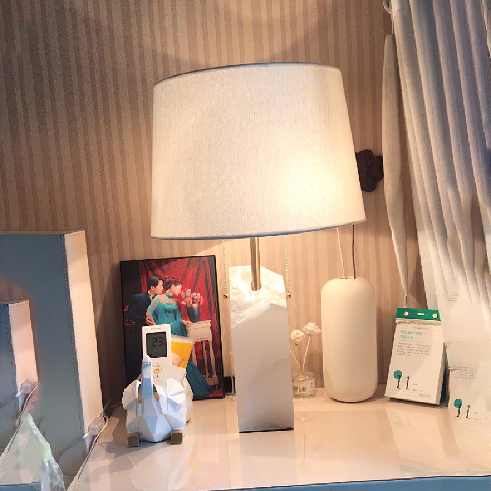 Gaveth Minimalist Alabaster Table Lamp