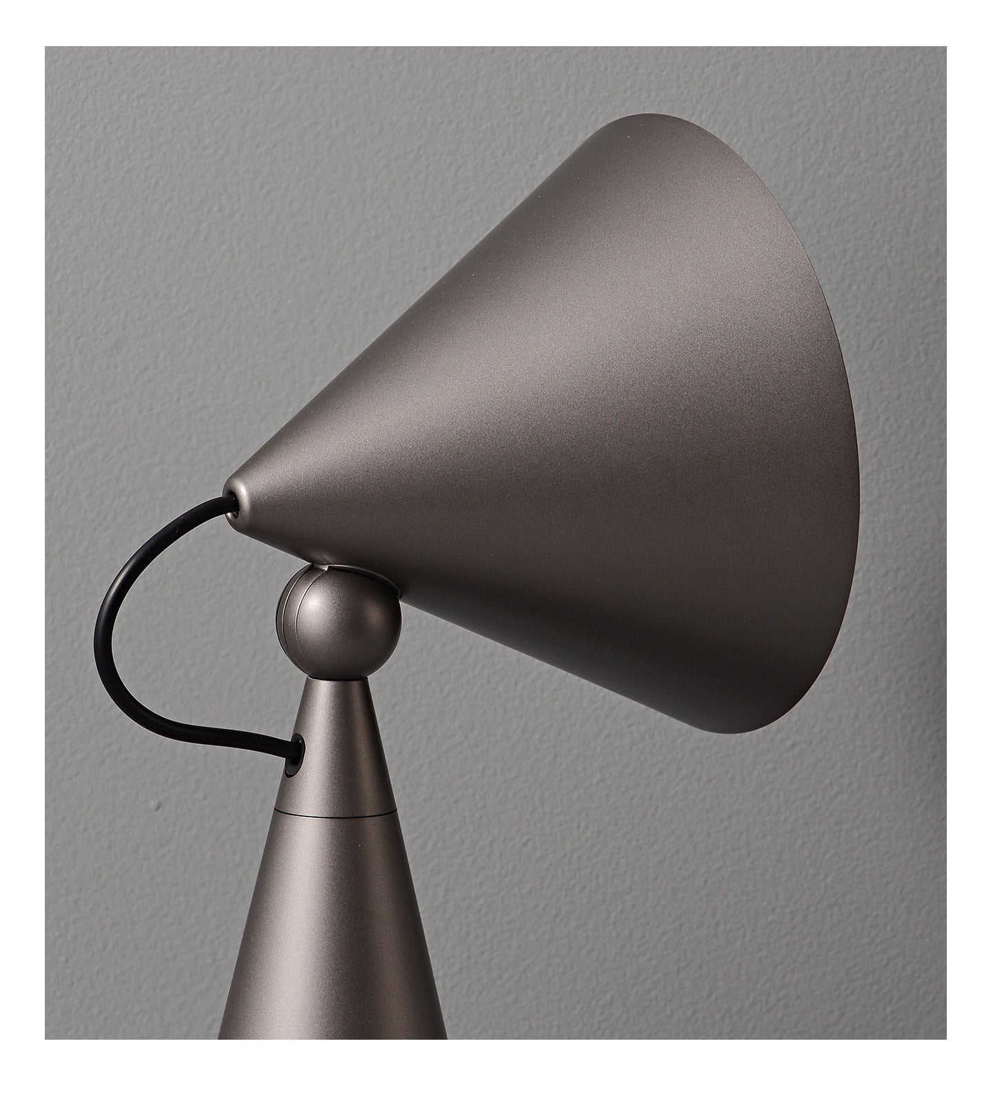 Rechargeable Cone Table Lamp