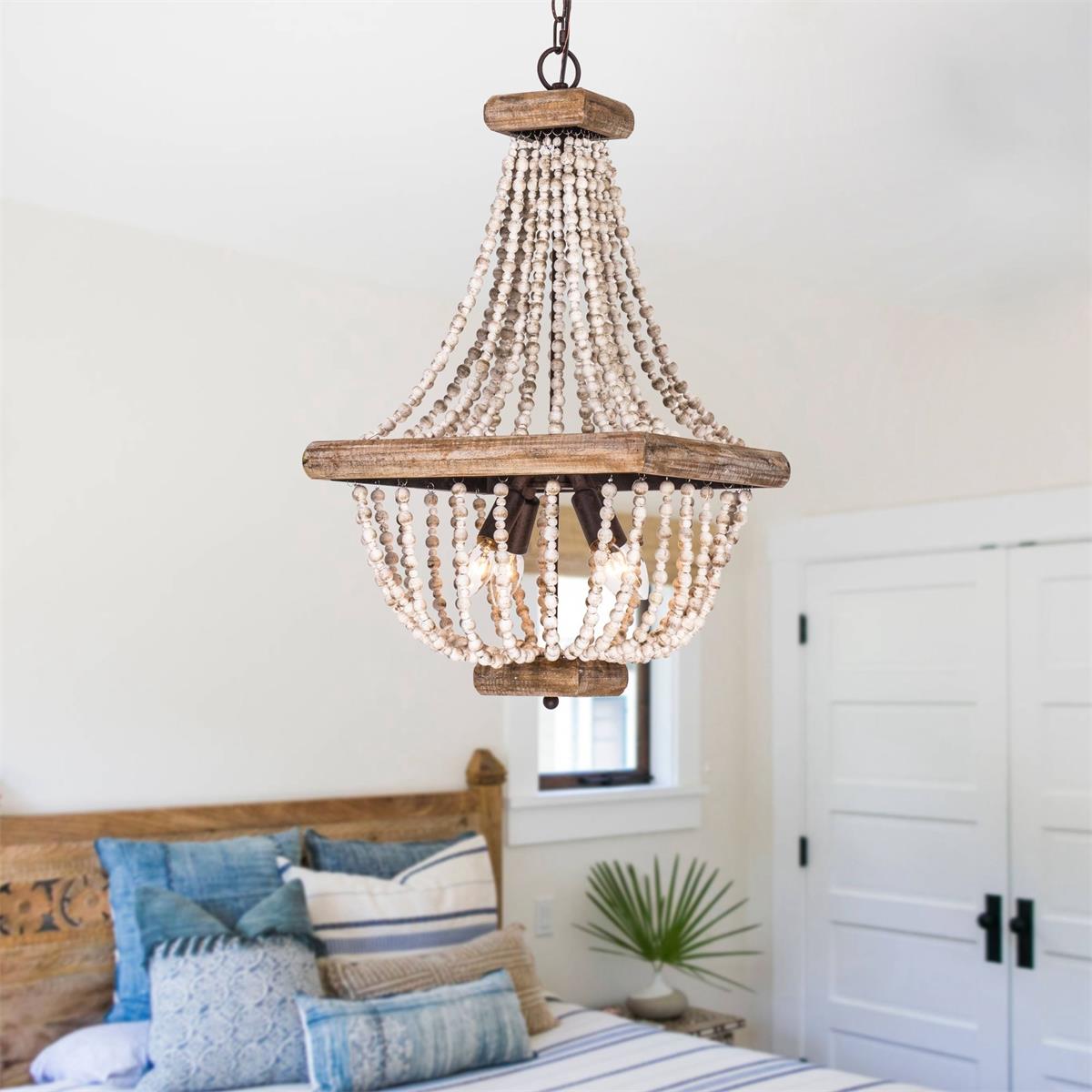 Avenanaine Chandelier