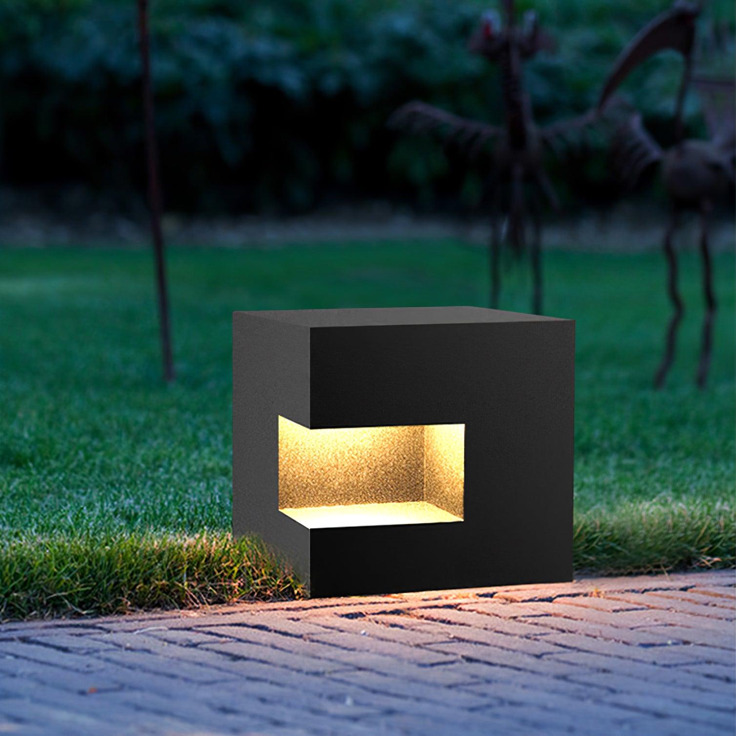 Aki Modern Acrylic Outdoor Light