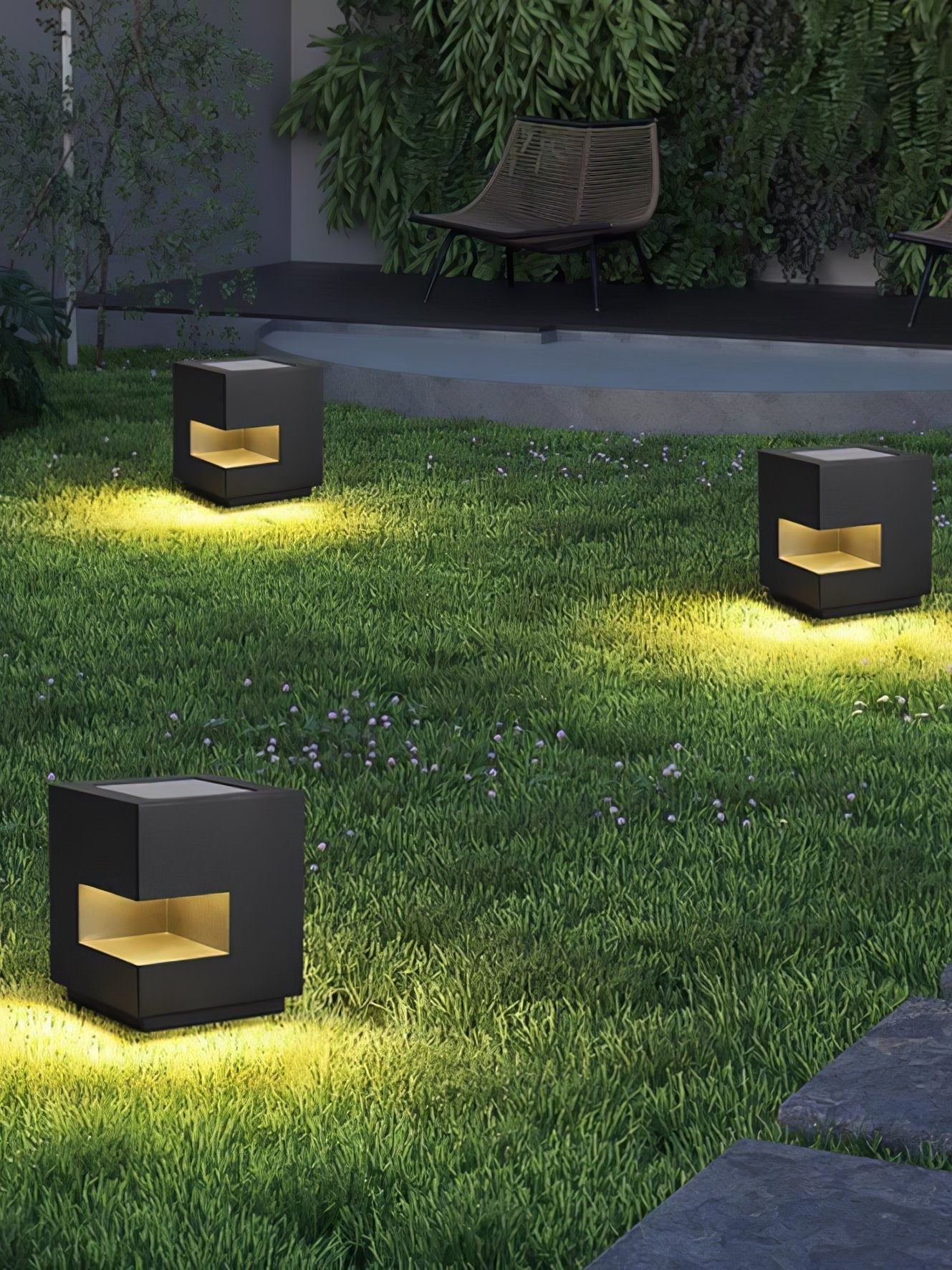 Aki Modern Acrylic Outdoor Light
