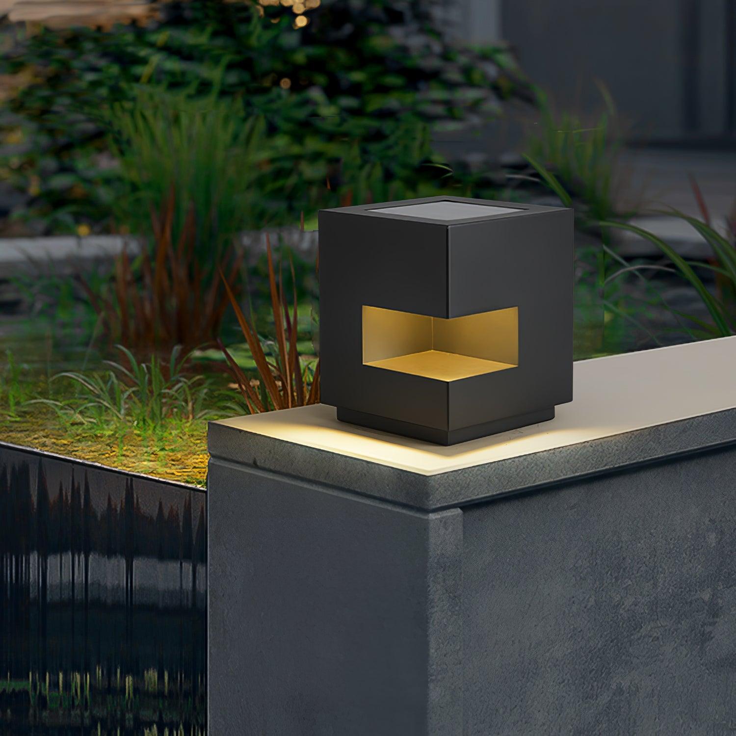Aki Modern Acrylic Outdoor Light