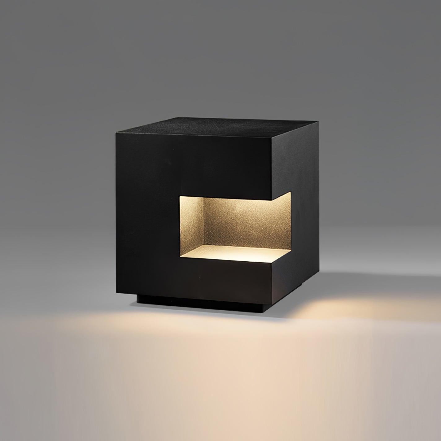 Aki Modern Acrylic Outdoor Light