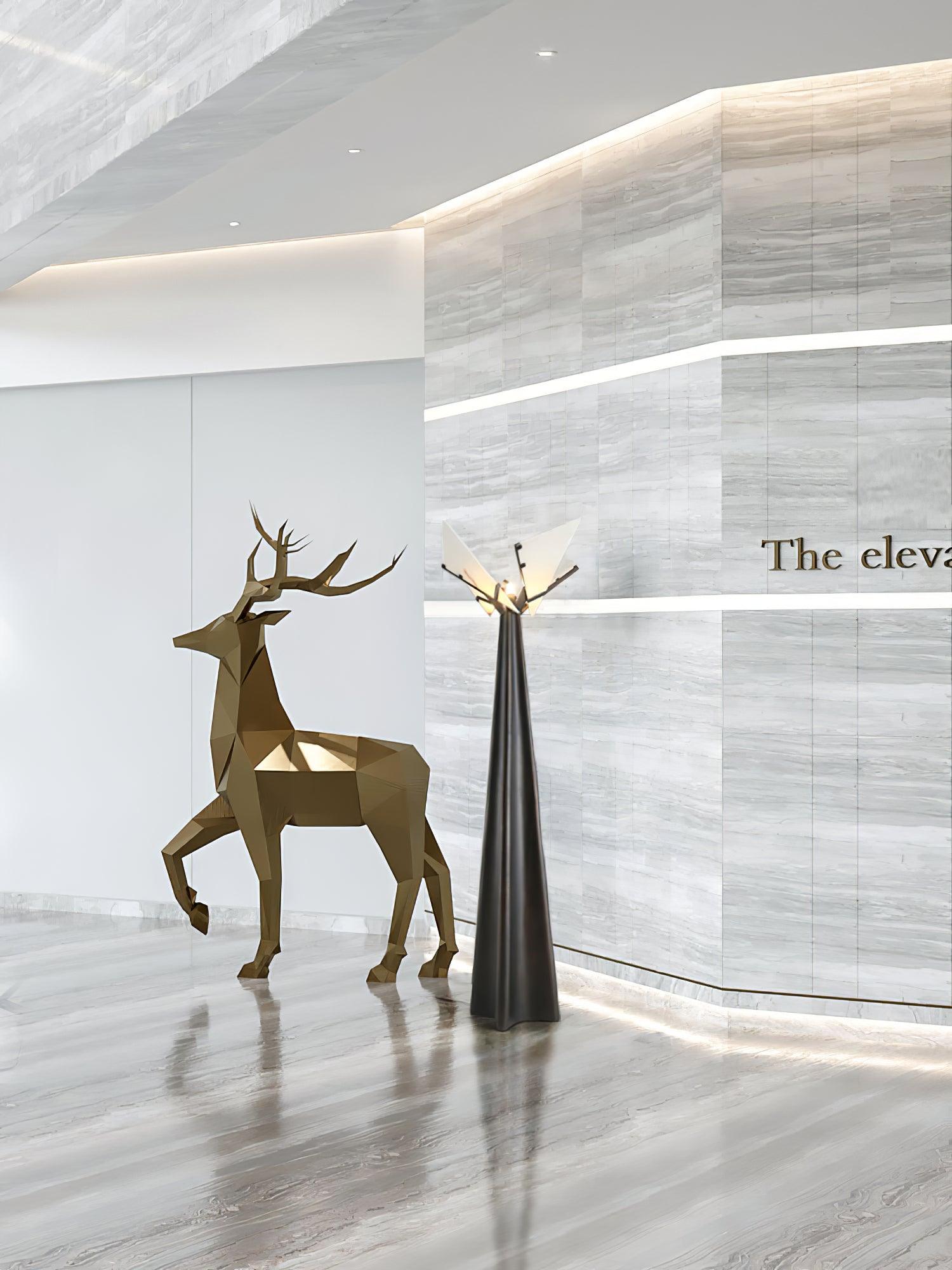 Religieuse Alba Floor Lamp