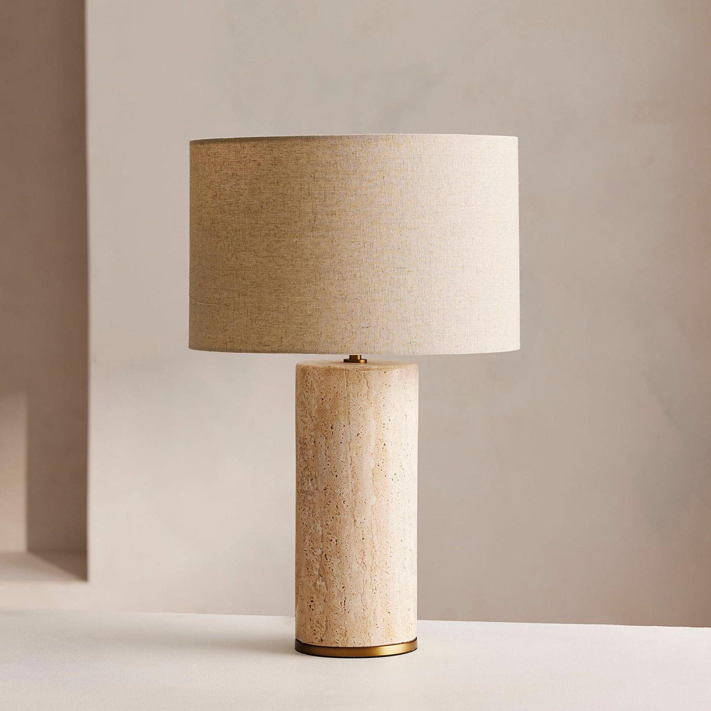 Ennirare Table Lamp