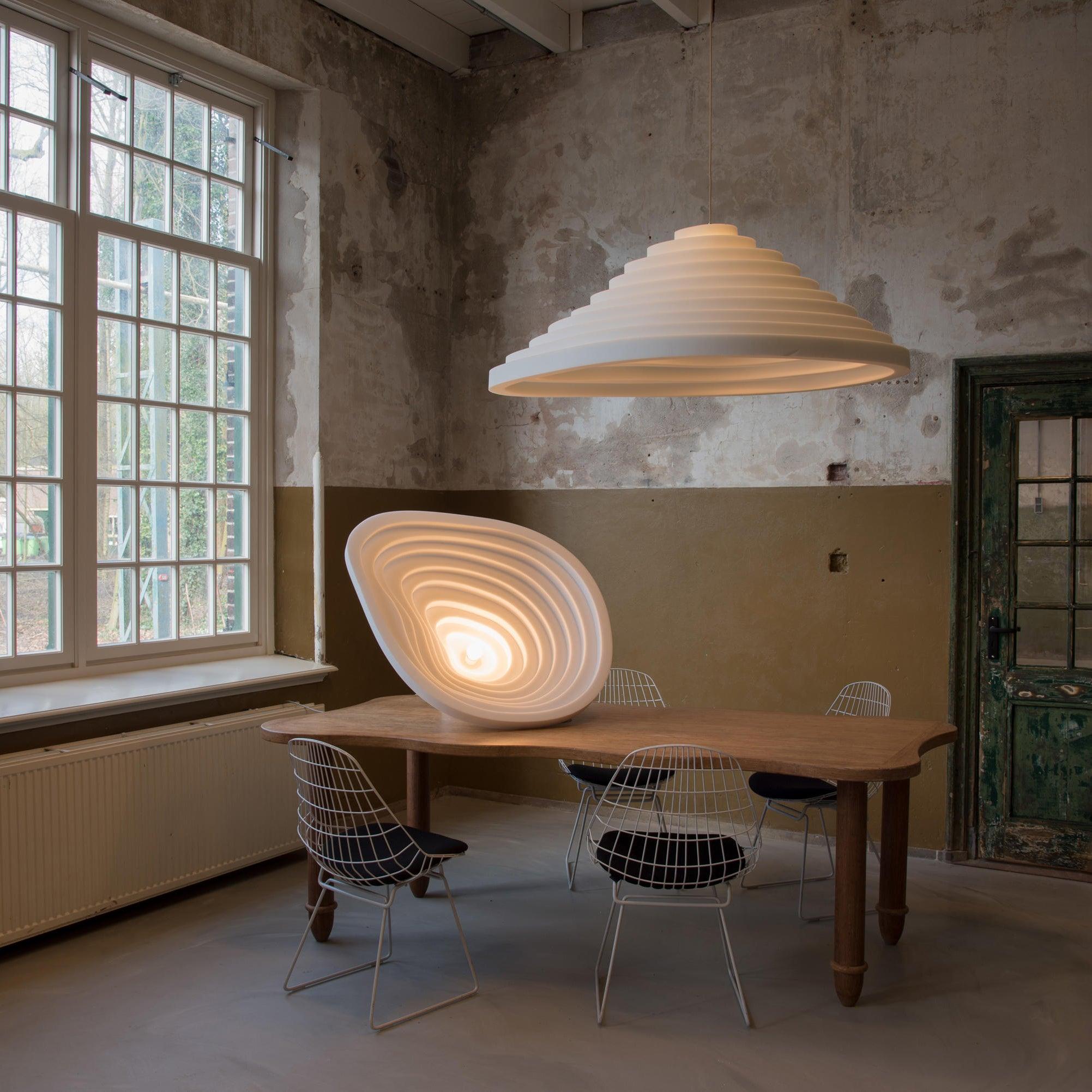 Niruise Minimalist Resin Pendant Lamp