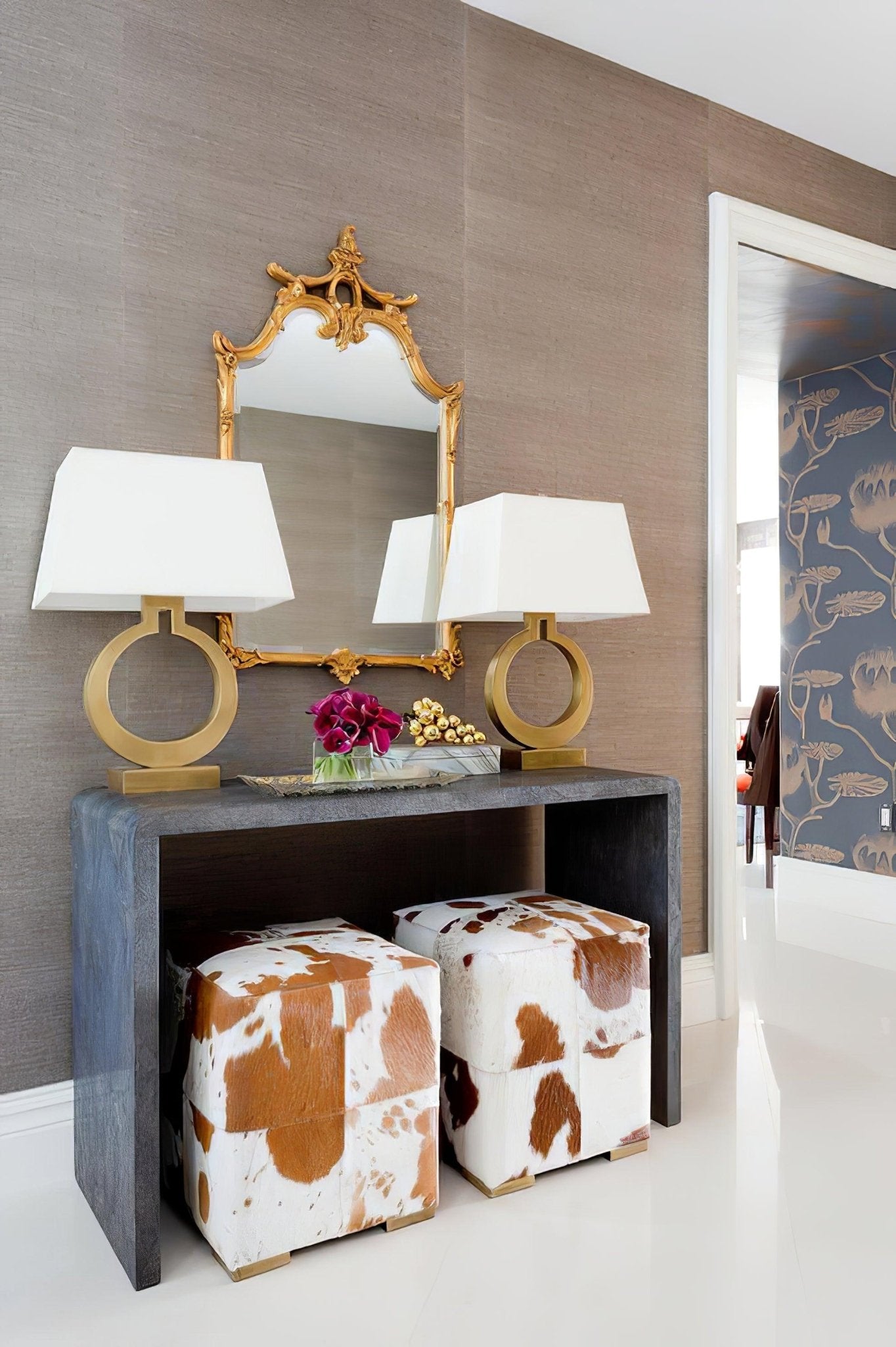 Vantor Fabric Minimalist Table Lamp