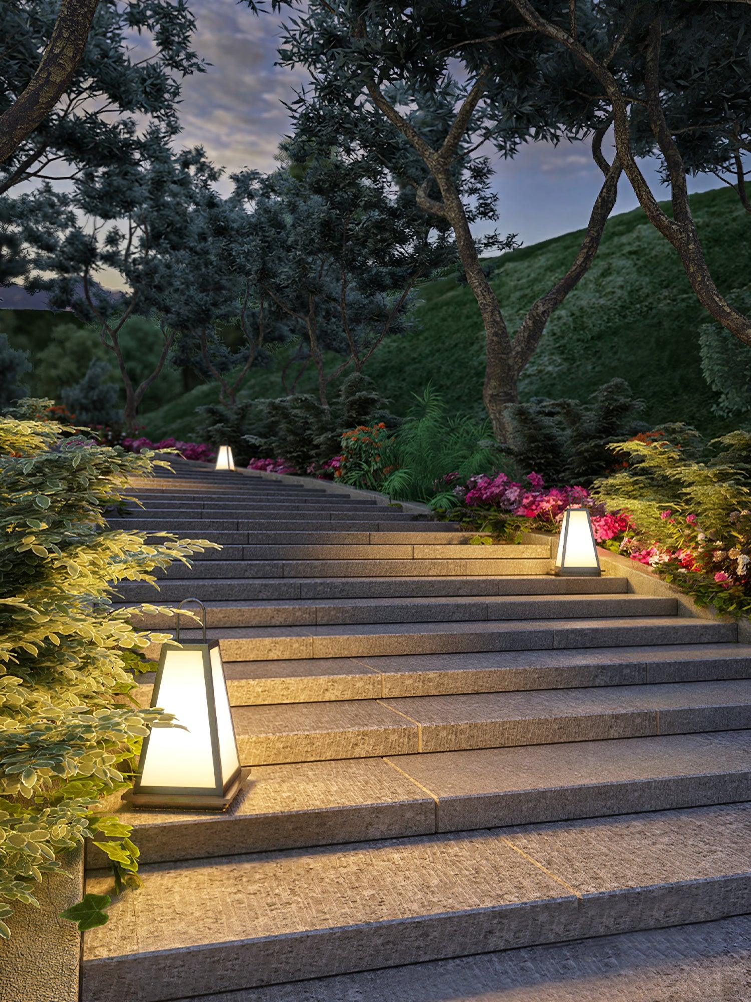 Cilo Minimalist Outdoor Light