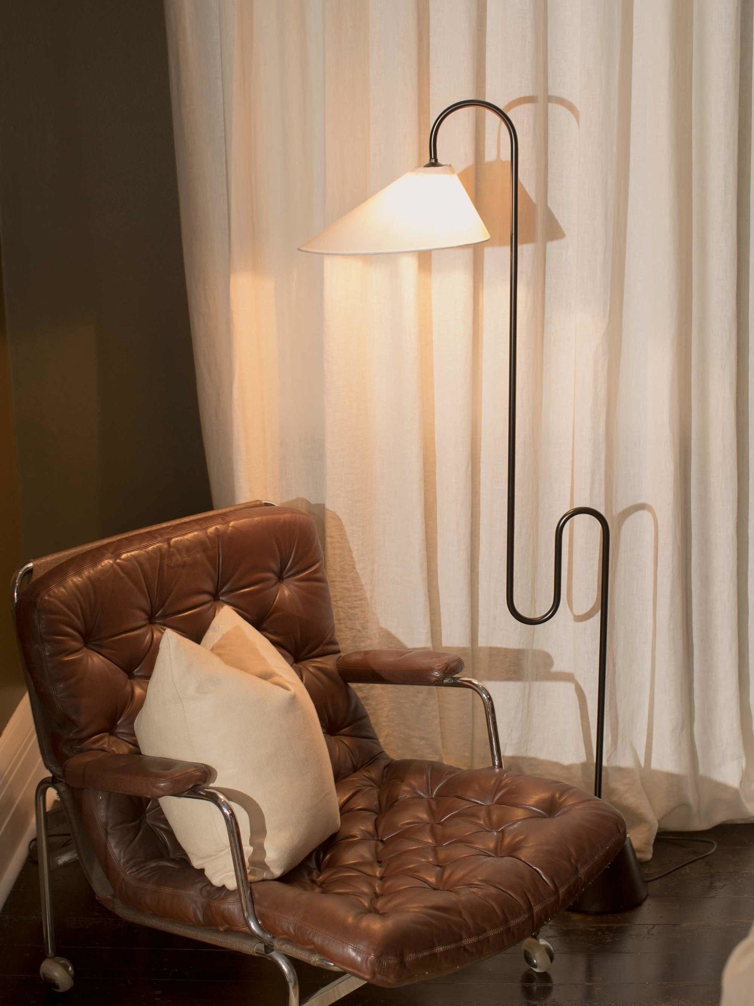 Rosilia Floor Lamp
