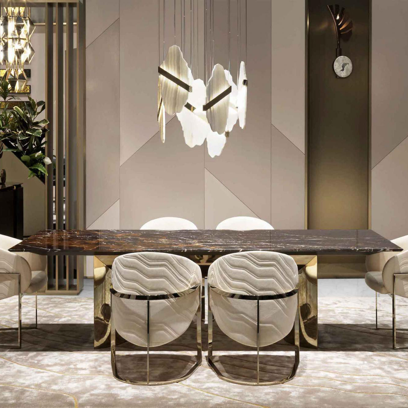 Viraelira Chandelier