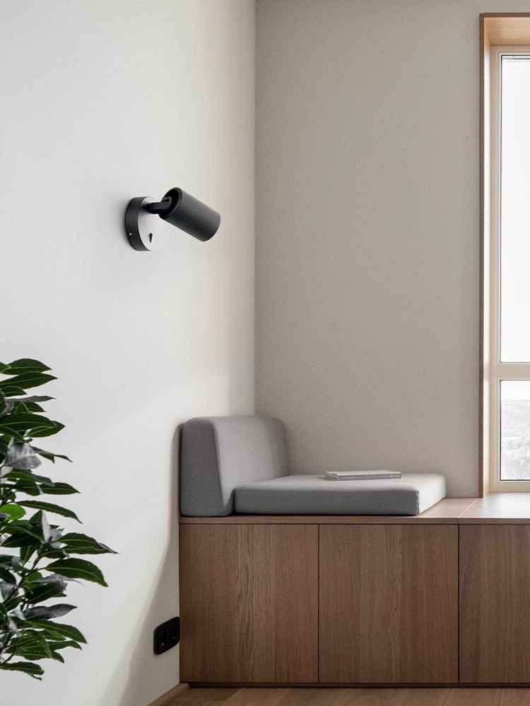 Noctivian Rowen Wall Spotlight