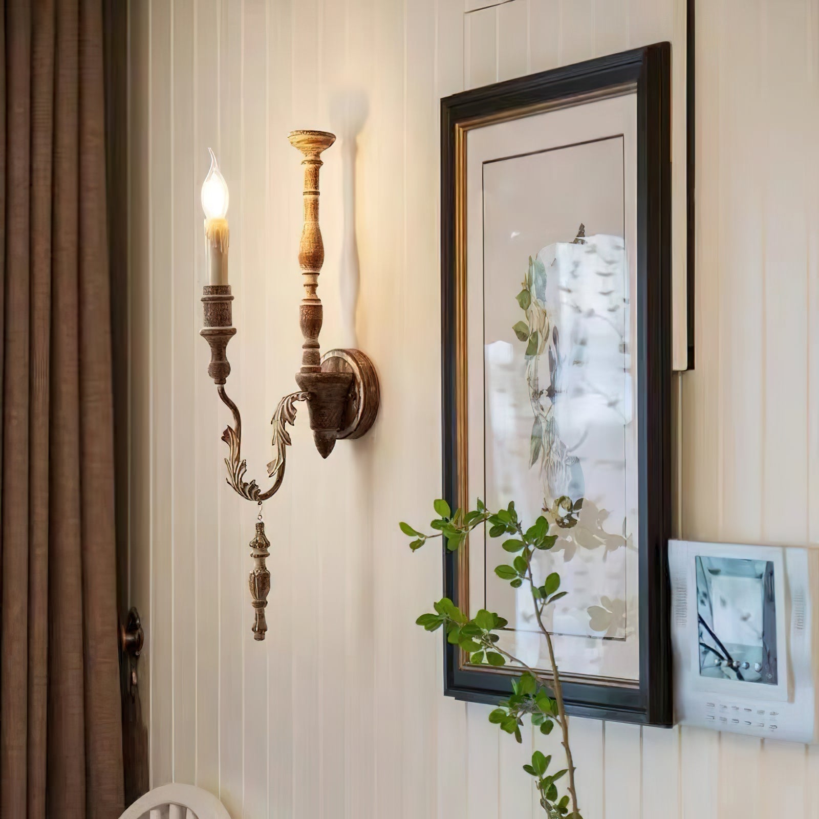 Teriaielle Wall Lamp
