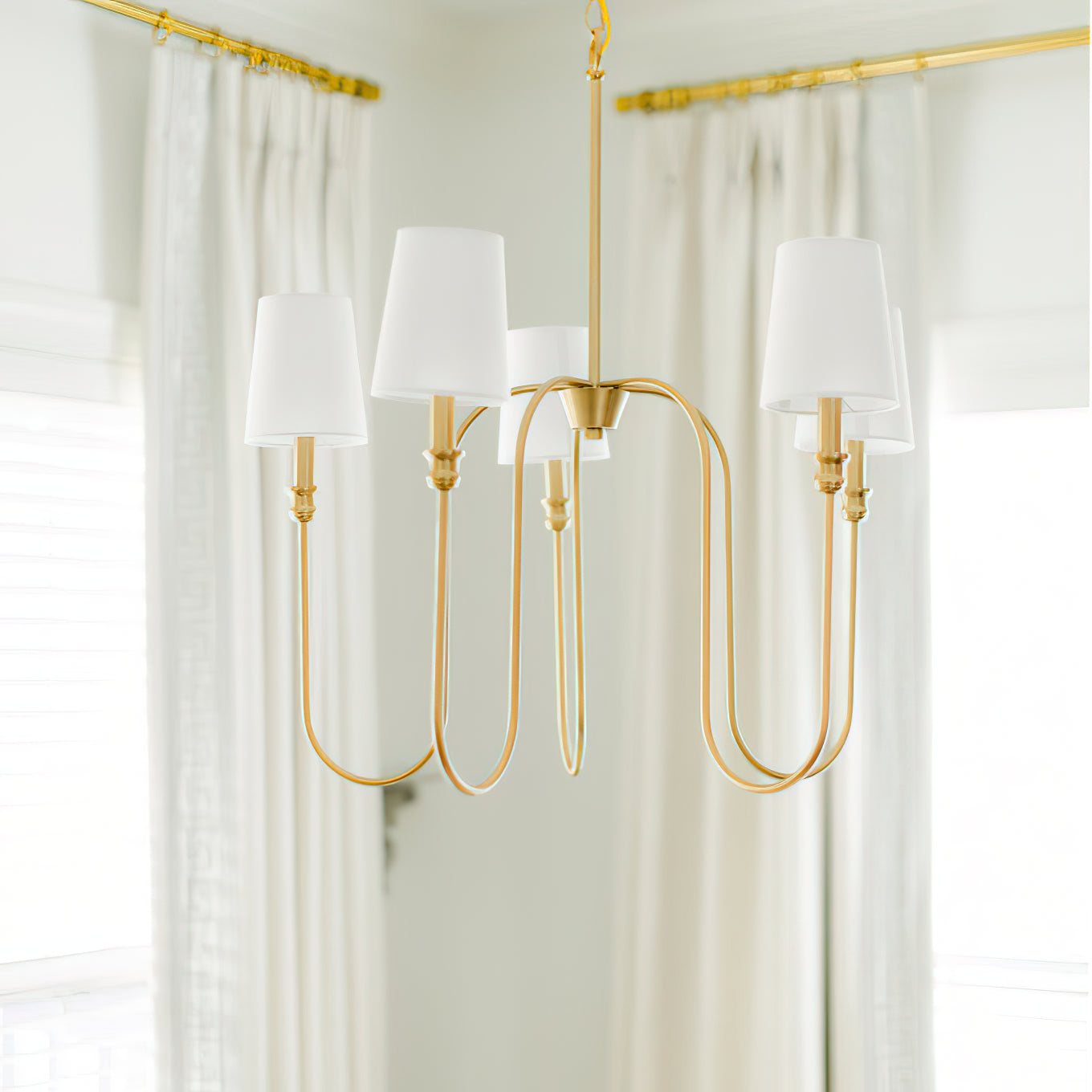 Rivelelle Chandelier