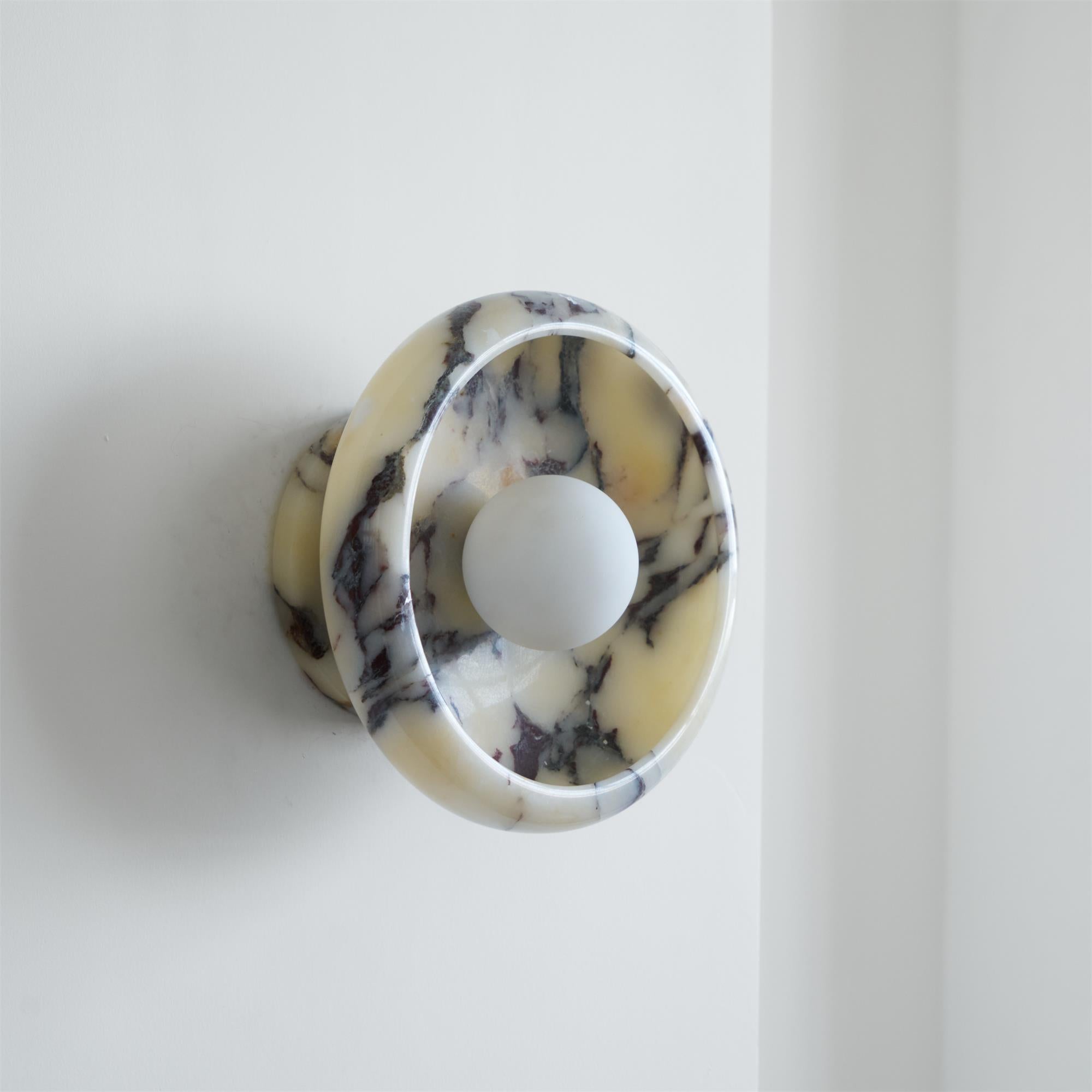 Agal Wall Lamp