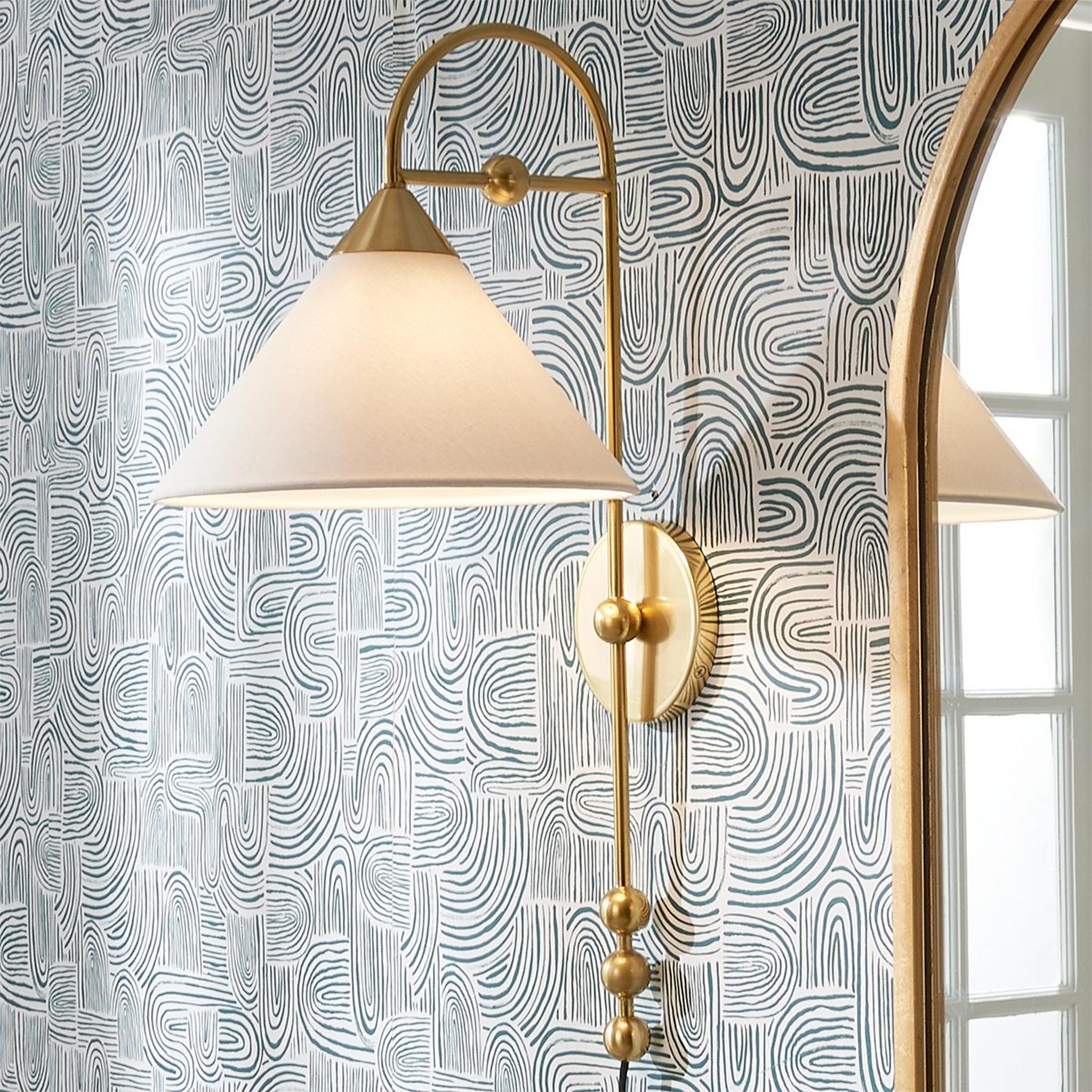 Renaelia Wall Lamp