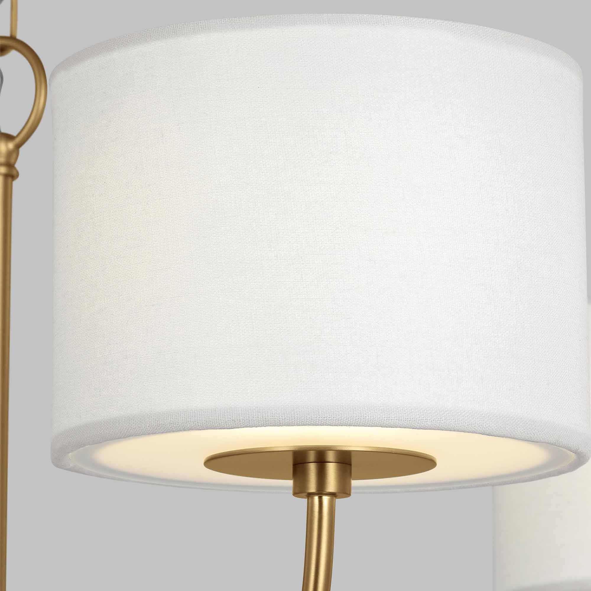 Mirirena Chandelier
