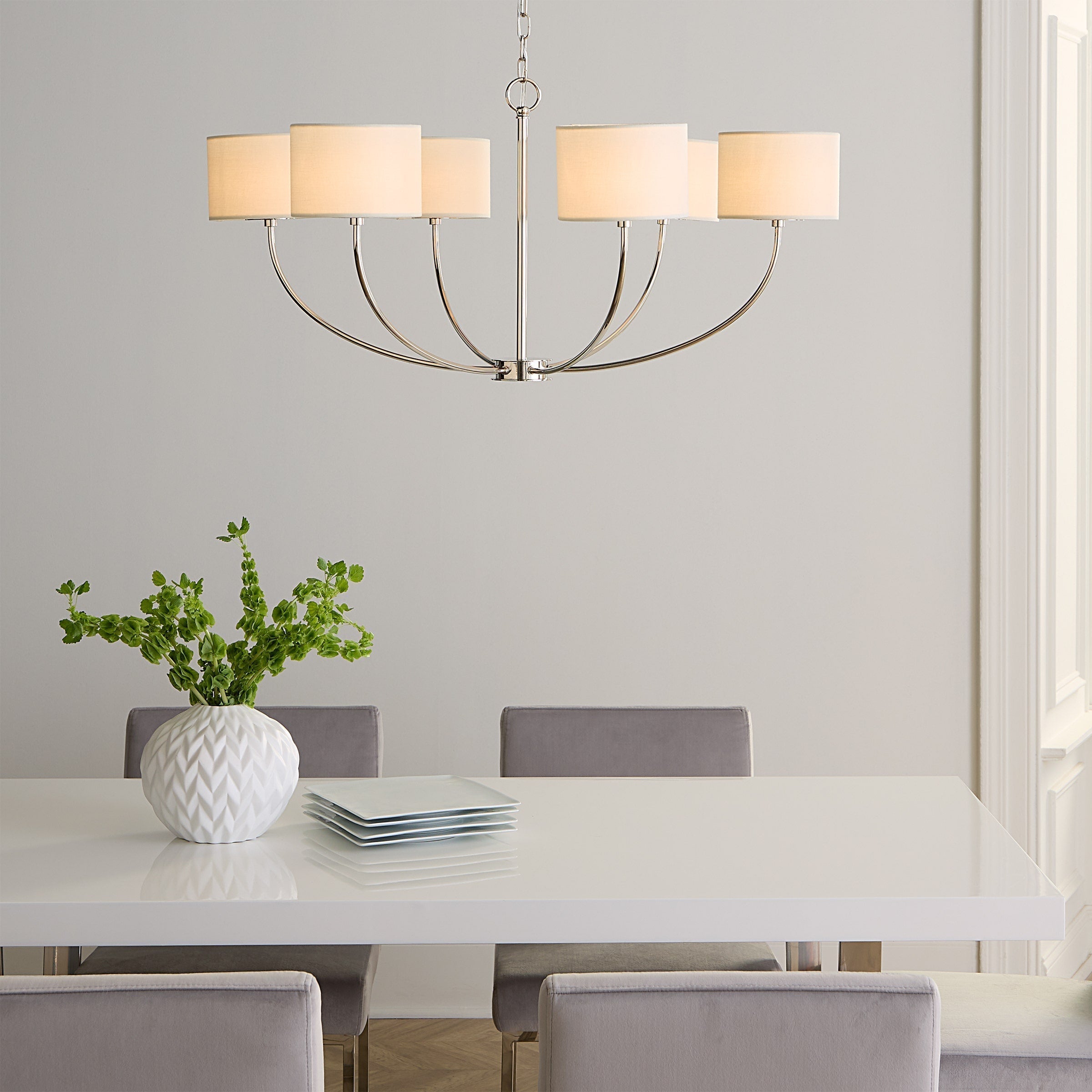 Mirirena Chandelier
