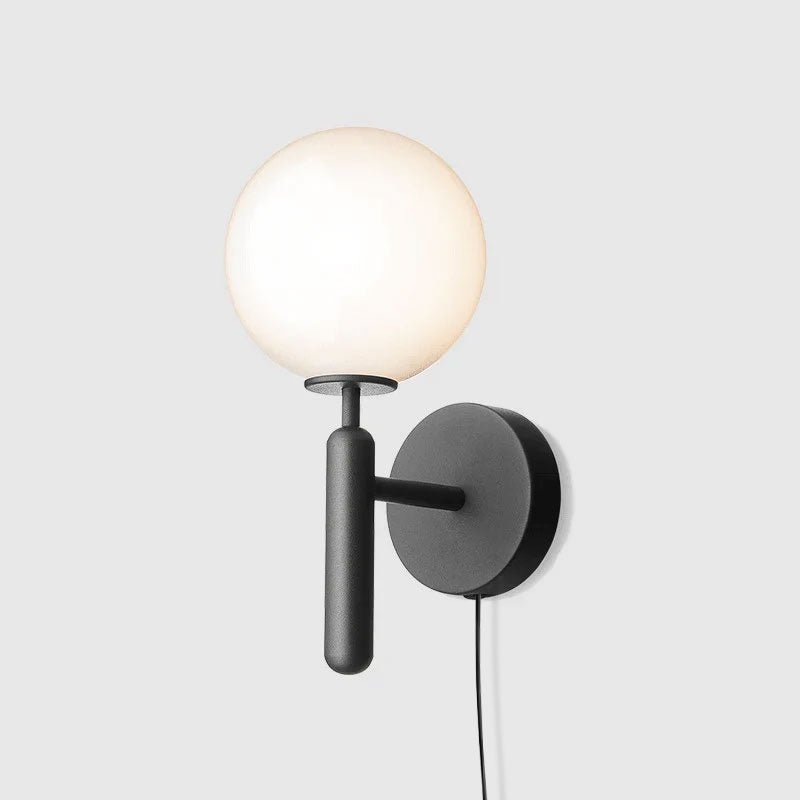 Calisiella Wall Light
