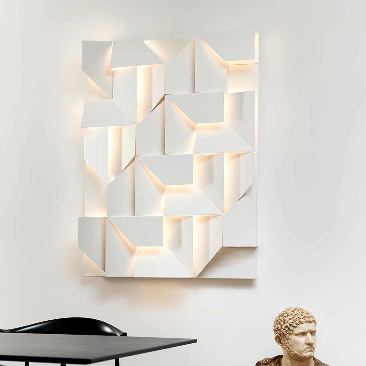 Arthaen Shadows Grand Sconce Wall lamp