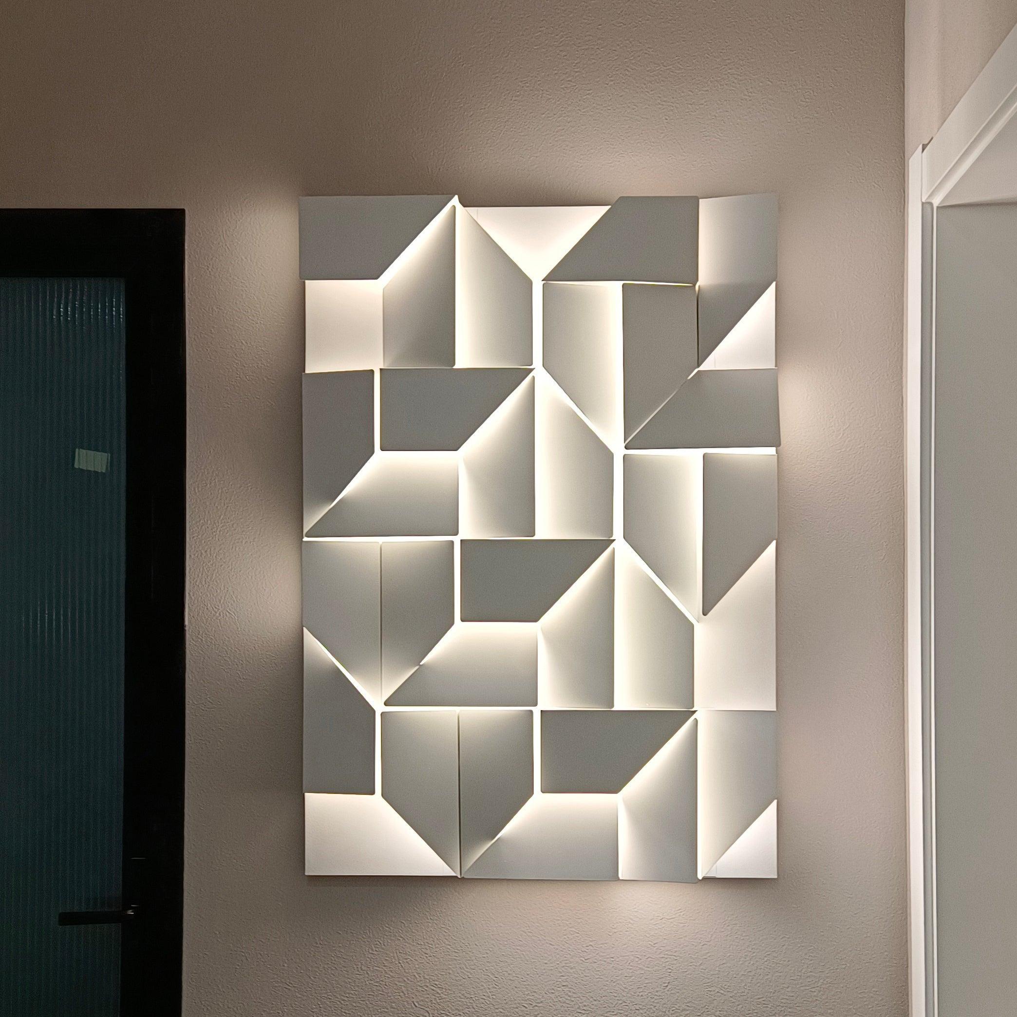 Wynor Shadows Grand Sconce Wall Lamp