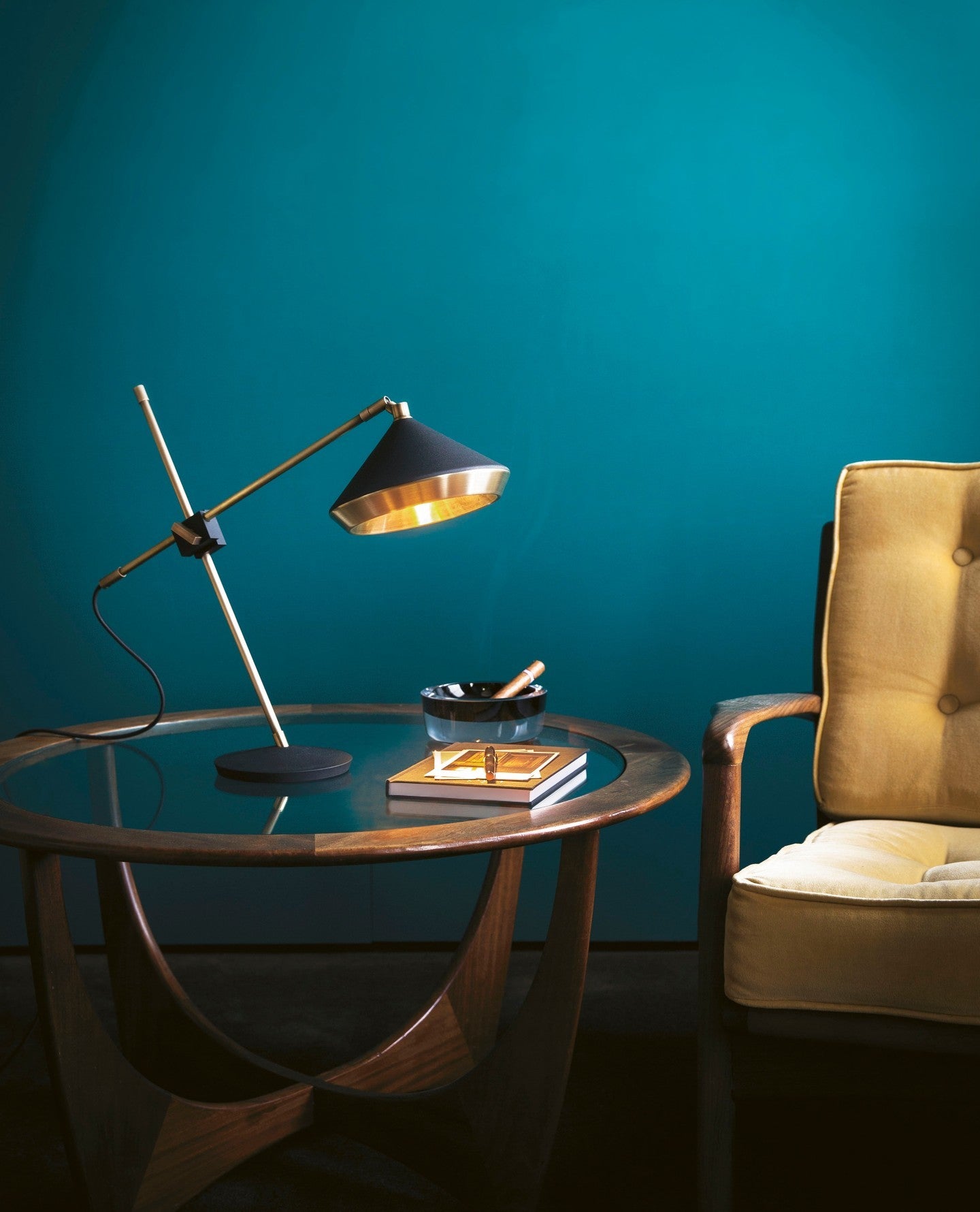 Hazel Modern Table Lamp