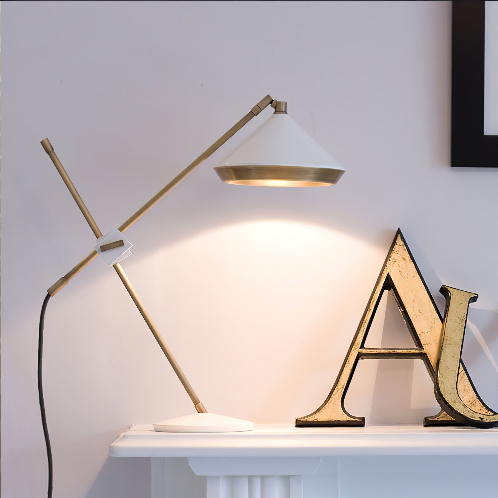 Hazel Modern Table Lamp
