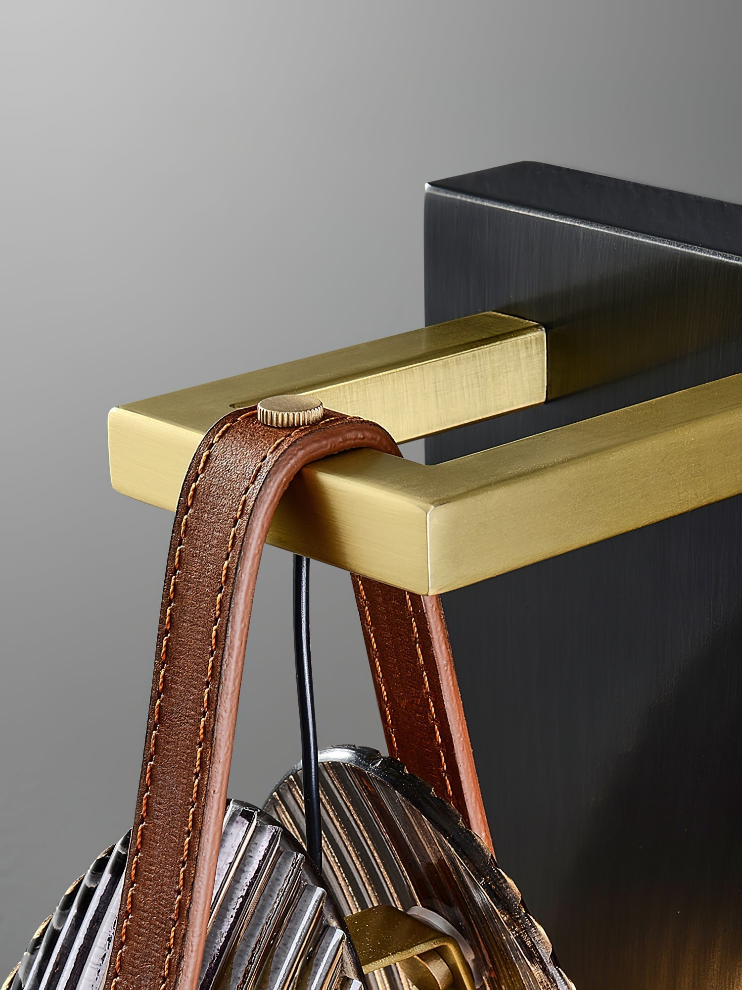 Teriisenne Wall Lamp