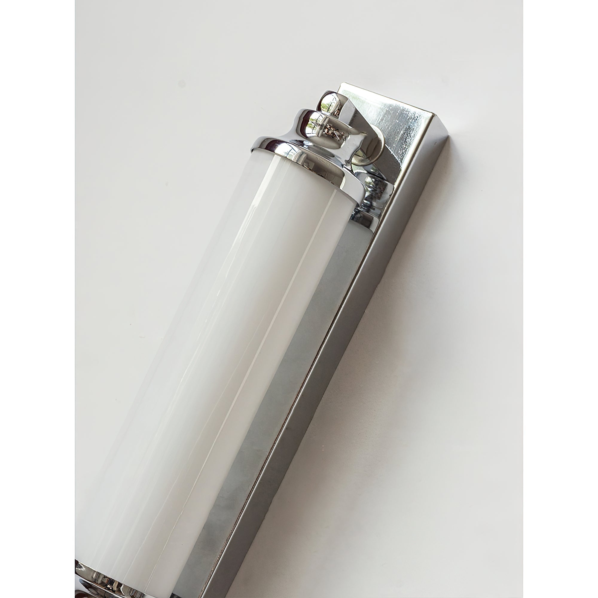 Merrick Wall Lamp